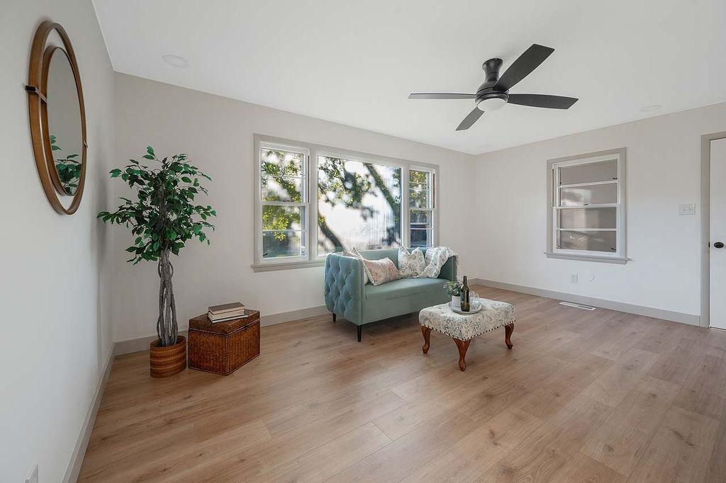 1006 Phillip Street Property Photo 21