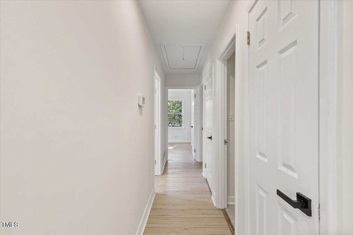 2804 Fordham Lane Property Photo 11