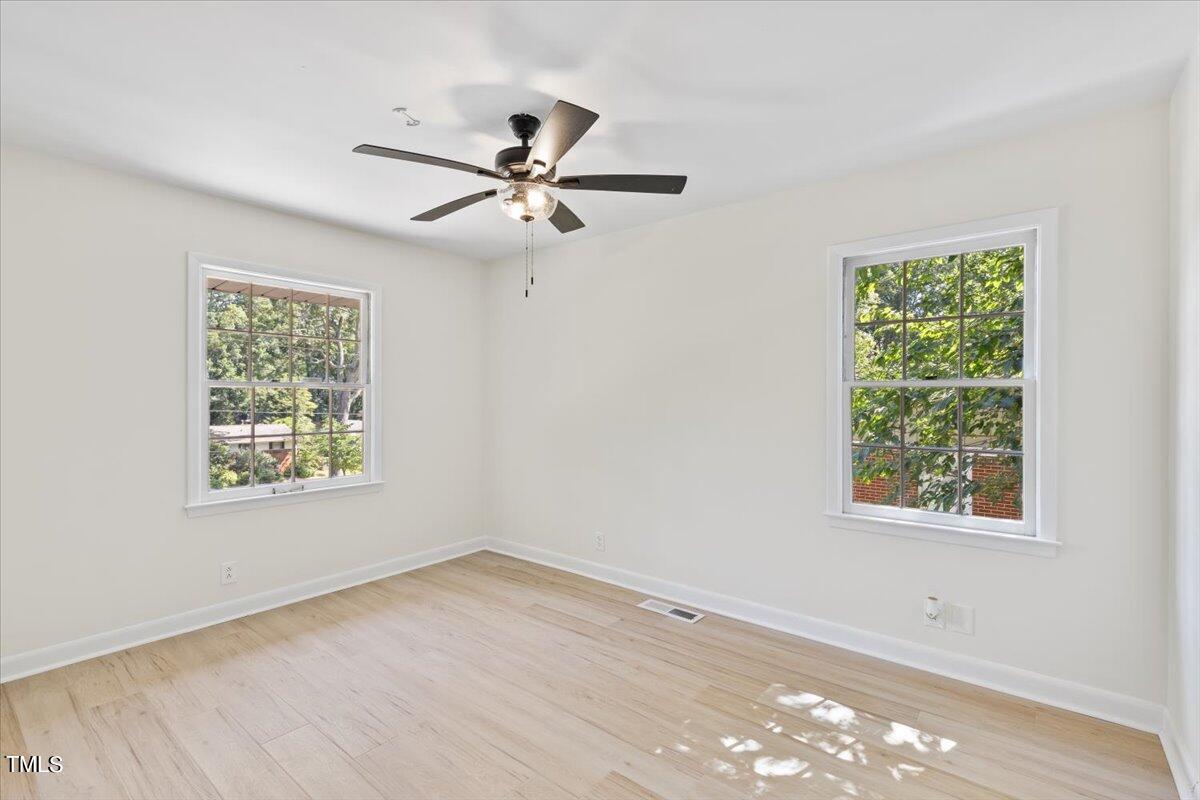 2804 Fordham Lane Property Photo 14