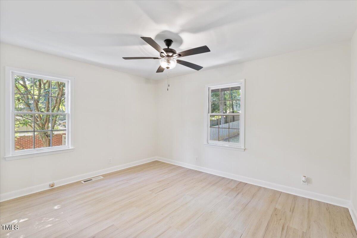 2804 Fordham Lane Property Photo 16