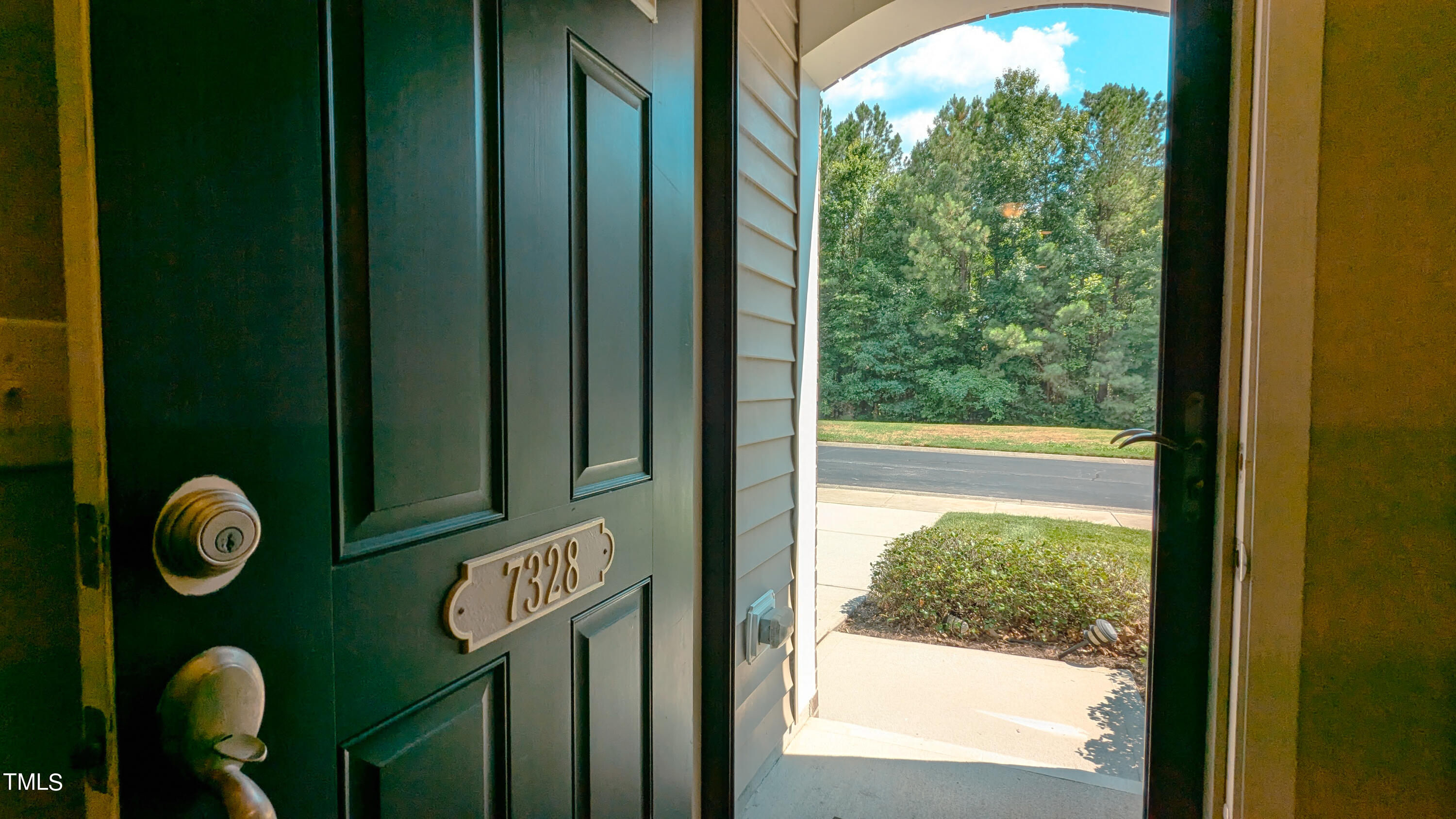 7328 Caversham Way Property Photo 2