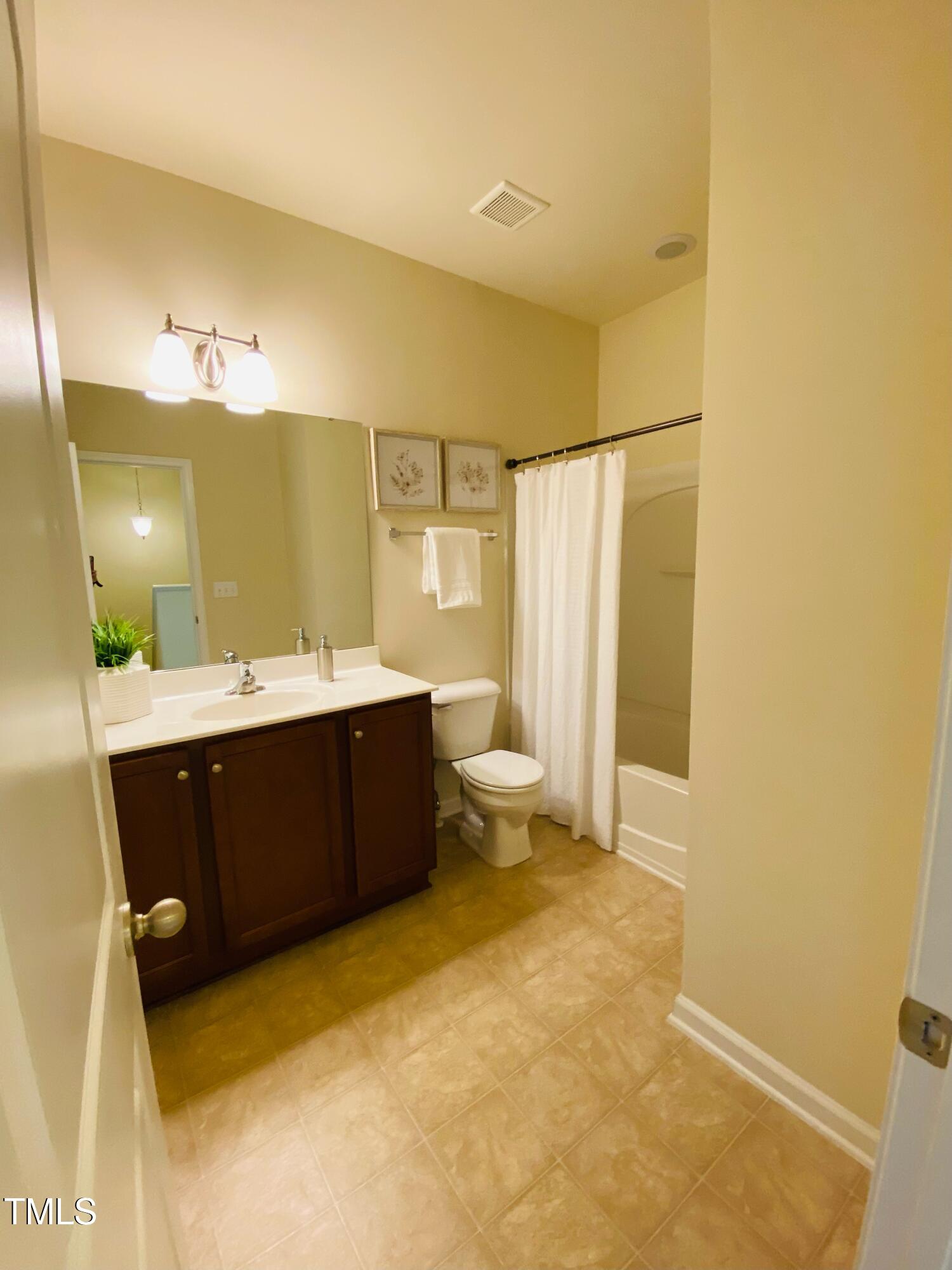 7328 Caversham Way Property Photo 27