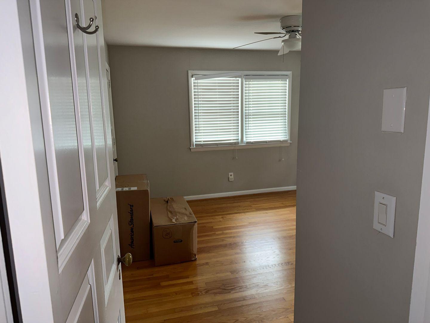 706 Mcculloch Street Property Photo 6