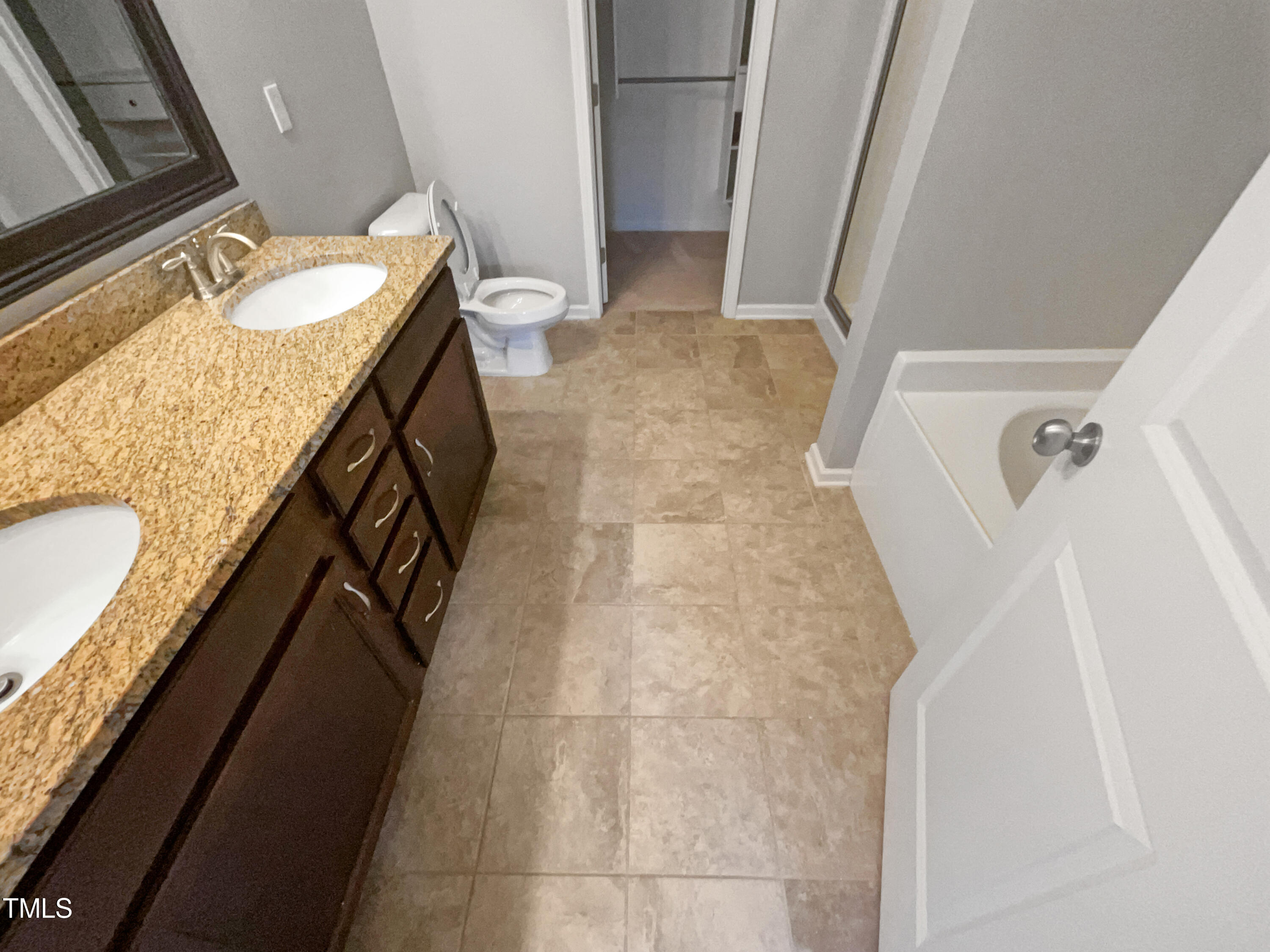 415 Oak Forest View Lane Property Photo 14