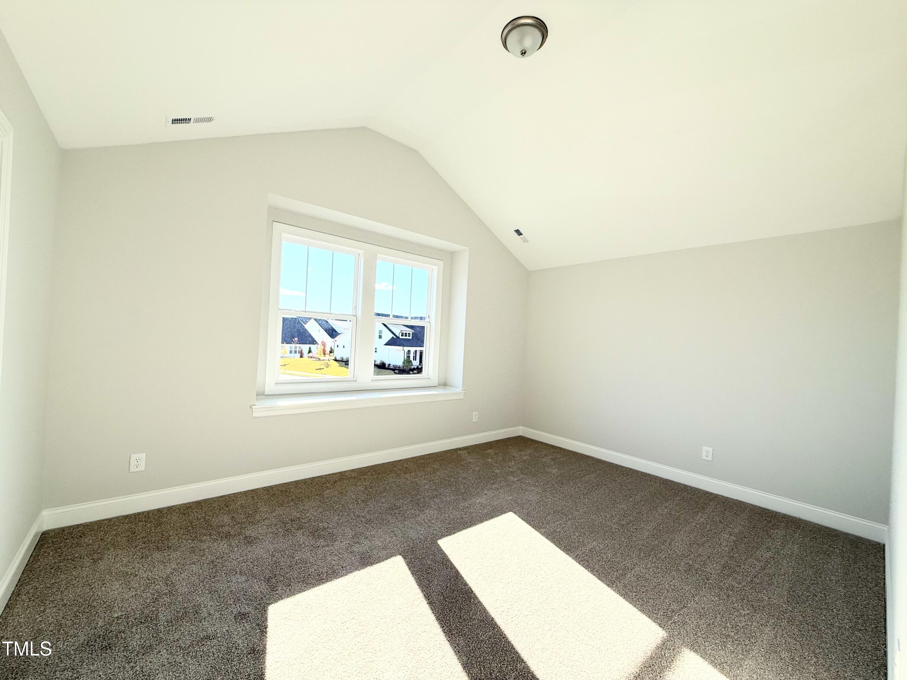 405 Jones Bluff Way Property Photo 24
