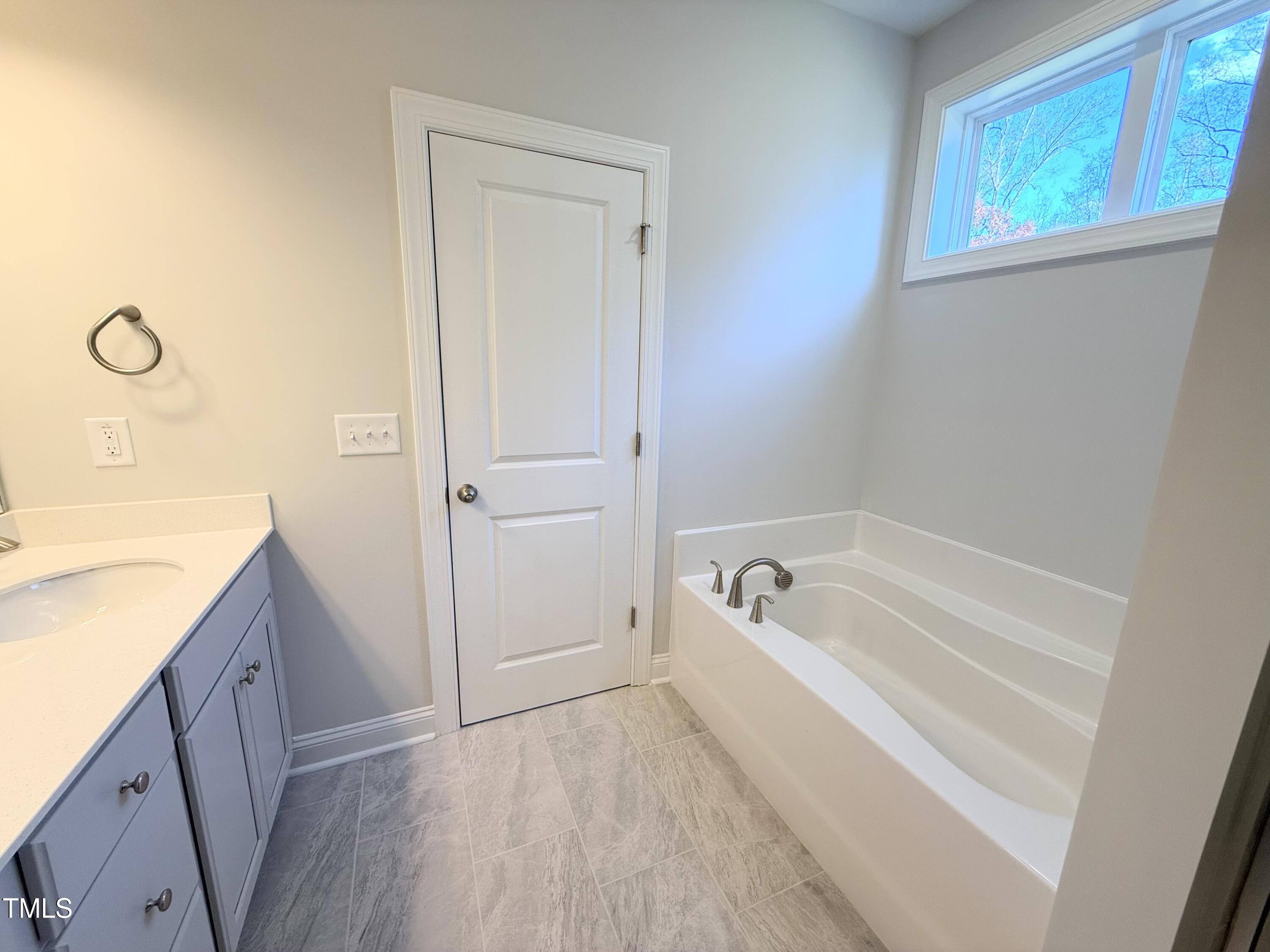405 Jones Bluff Way Property Photo 26