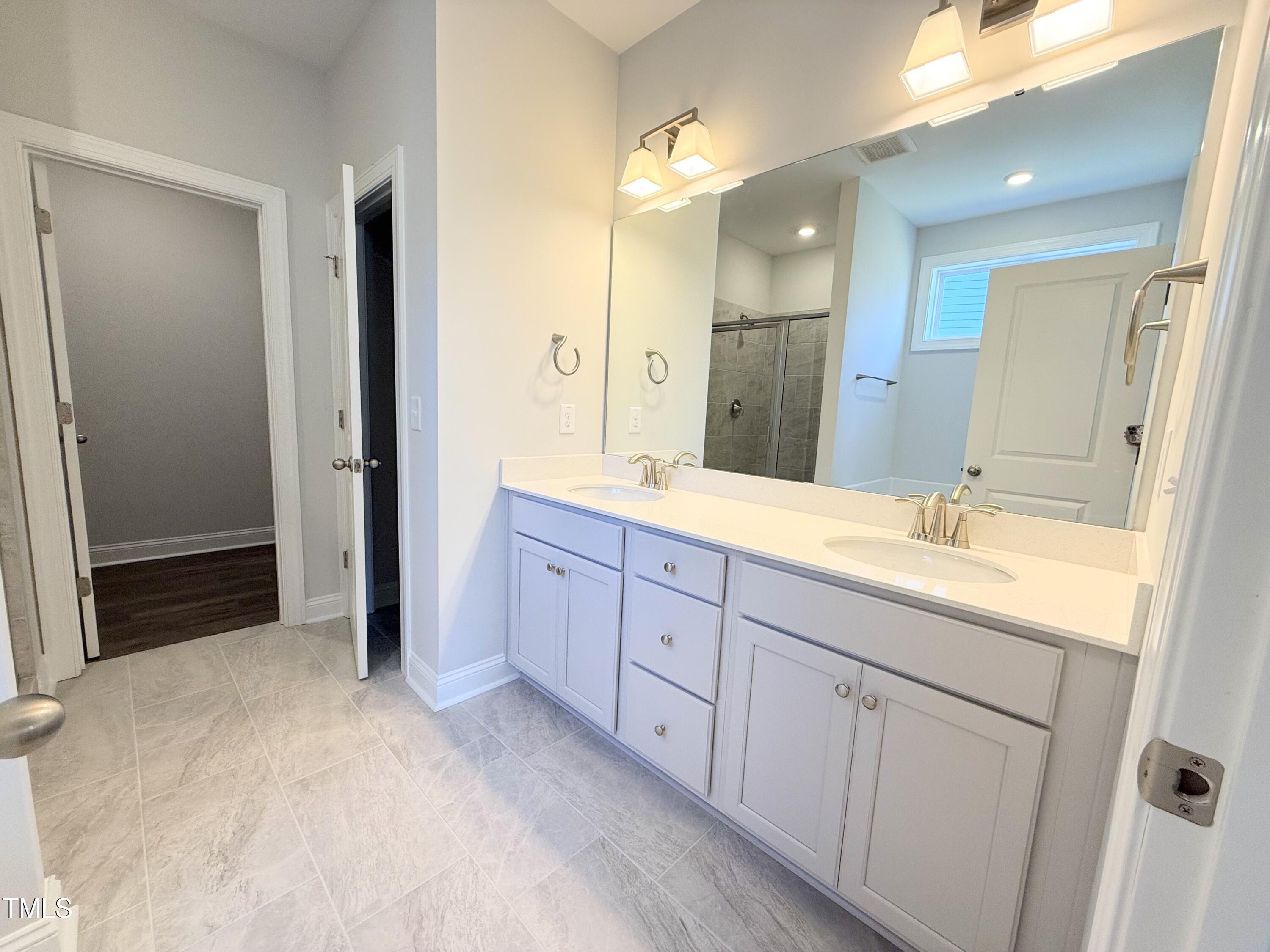 405 Jones Bluff Way Property Photo 29