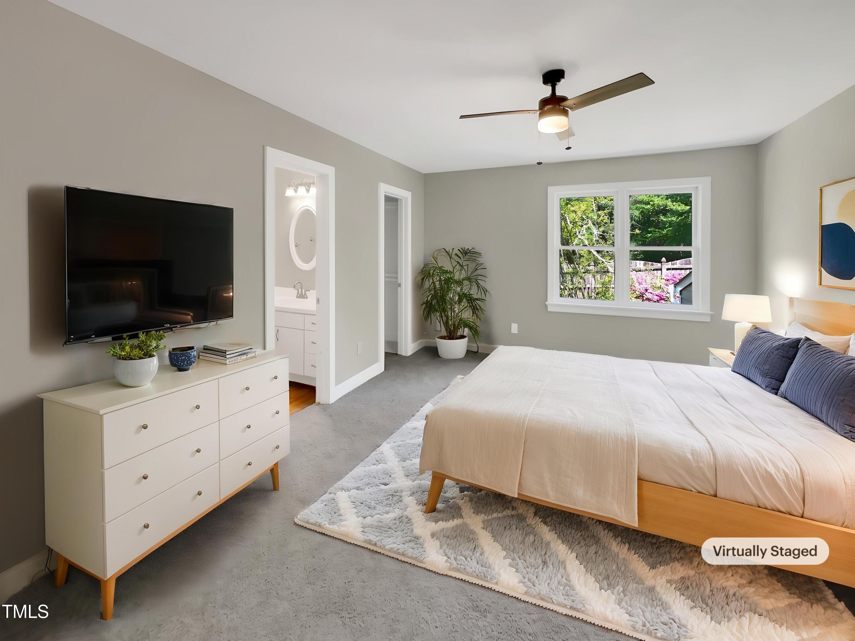 1432 Quarter Point Property Photo 4
