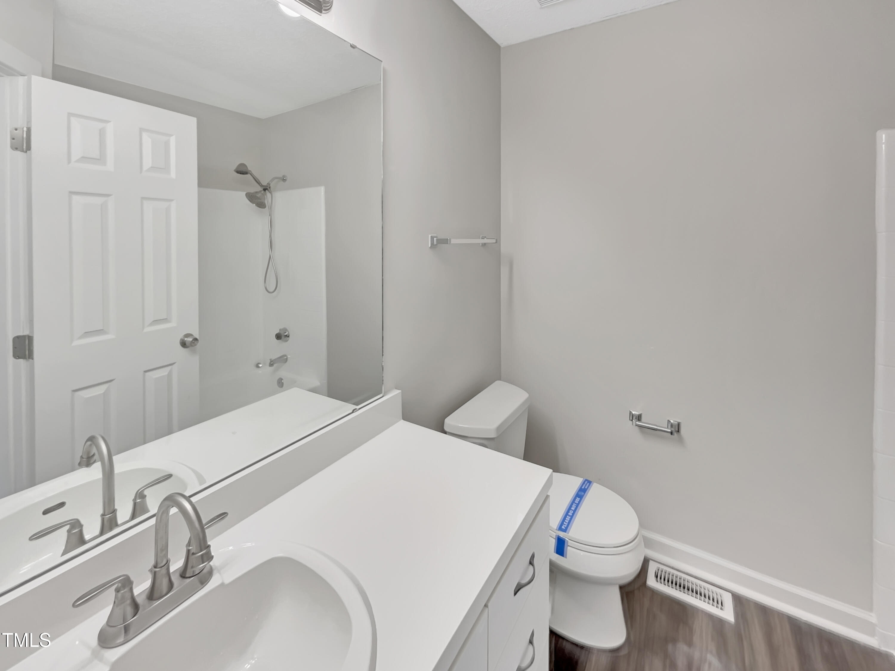 1432 Quarter Point Property Photo 7