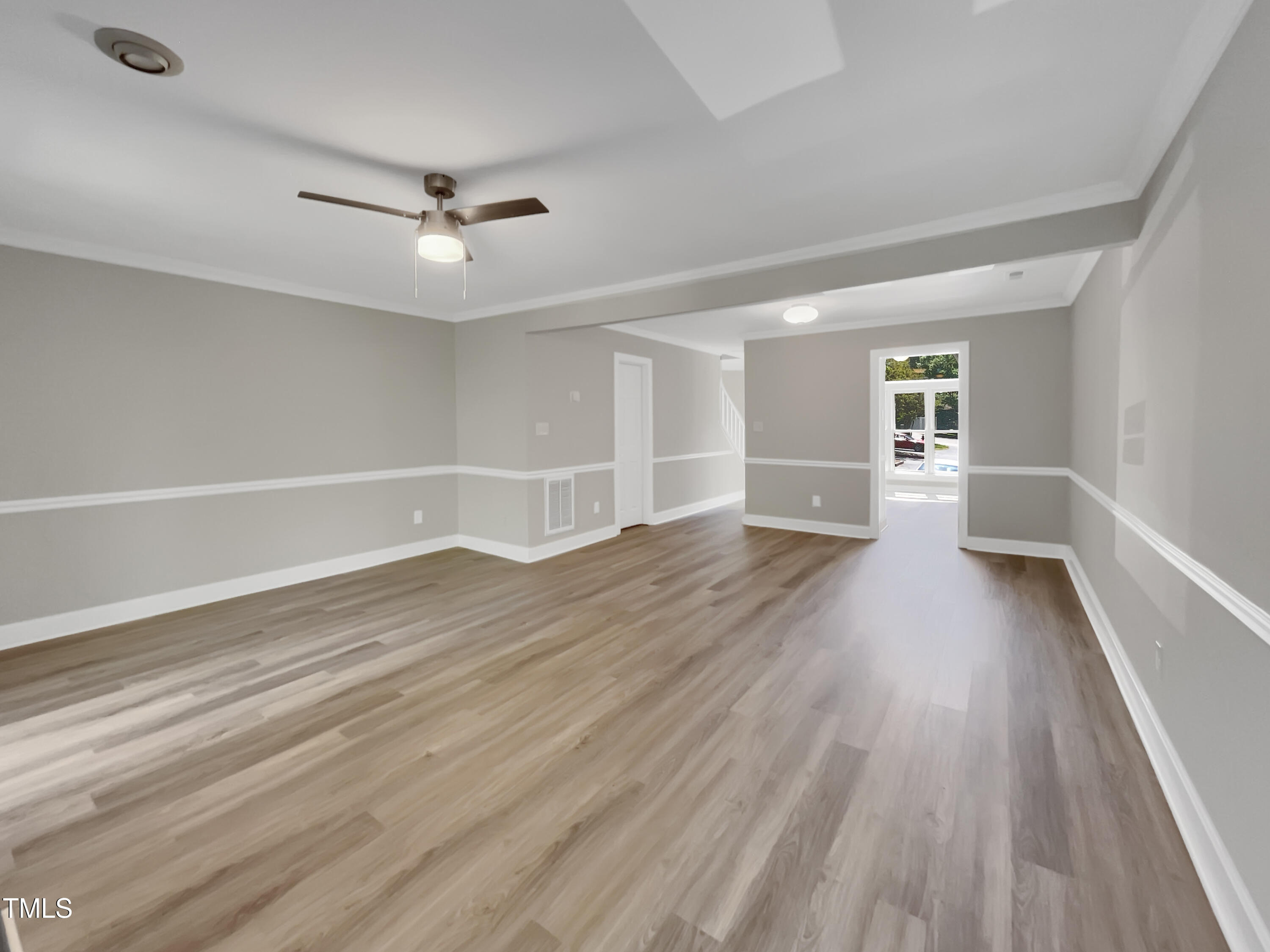 1432 Quarter Point Property Photo 15