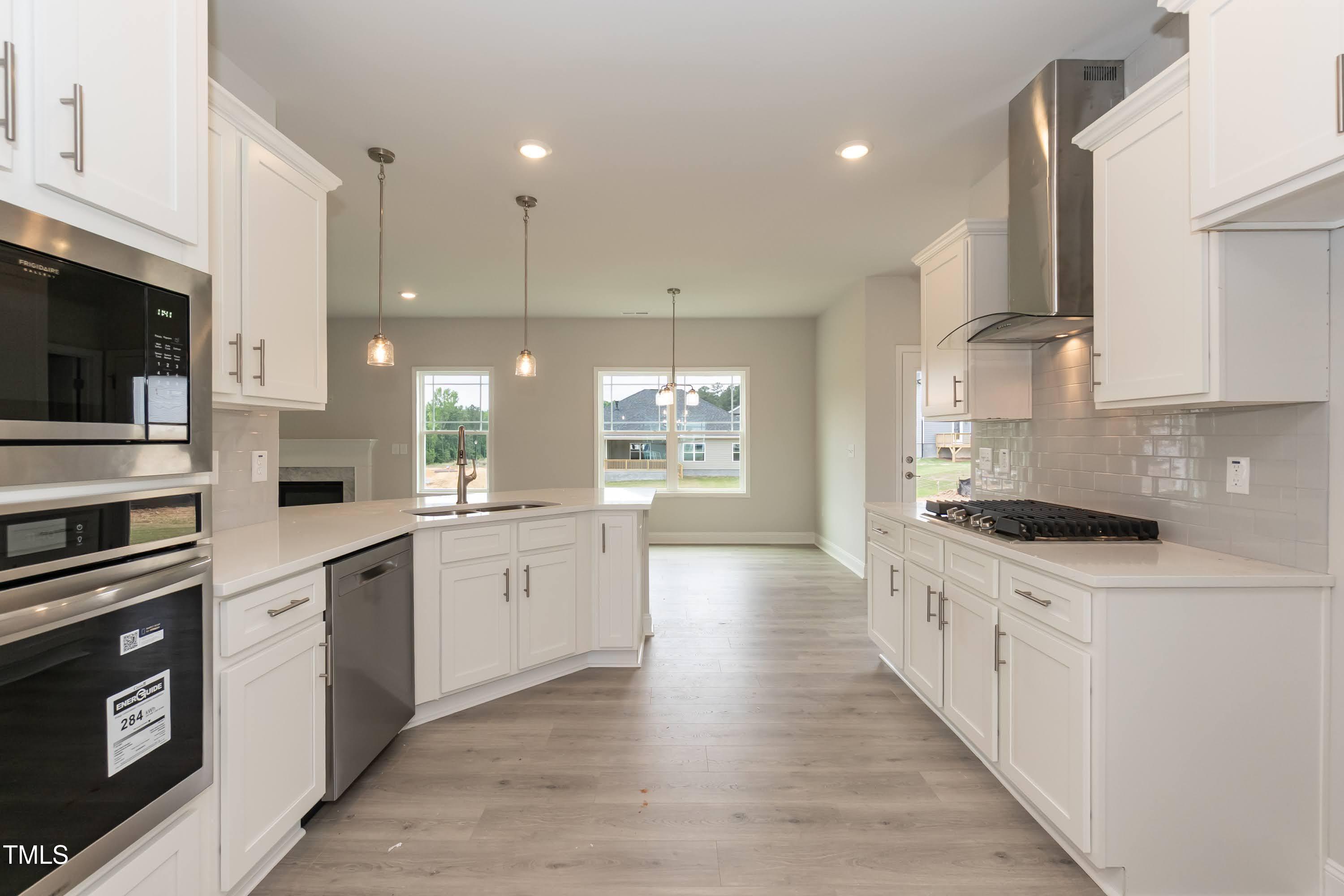 136 Newport Landing Property Photo 12