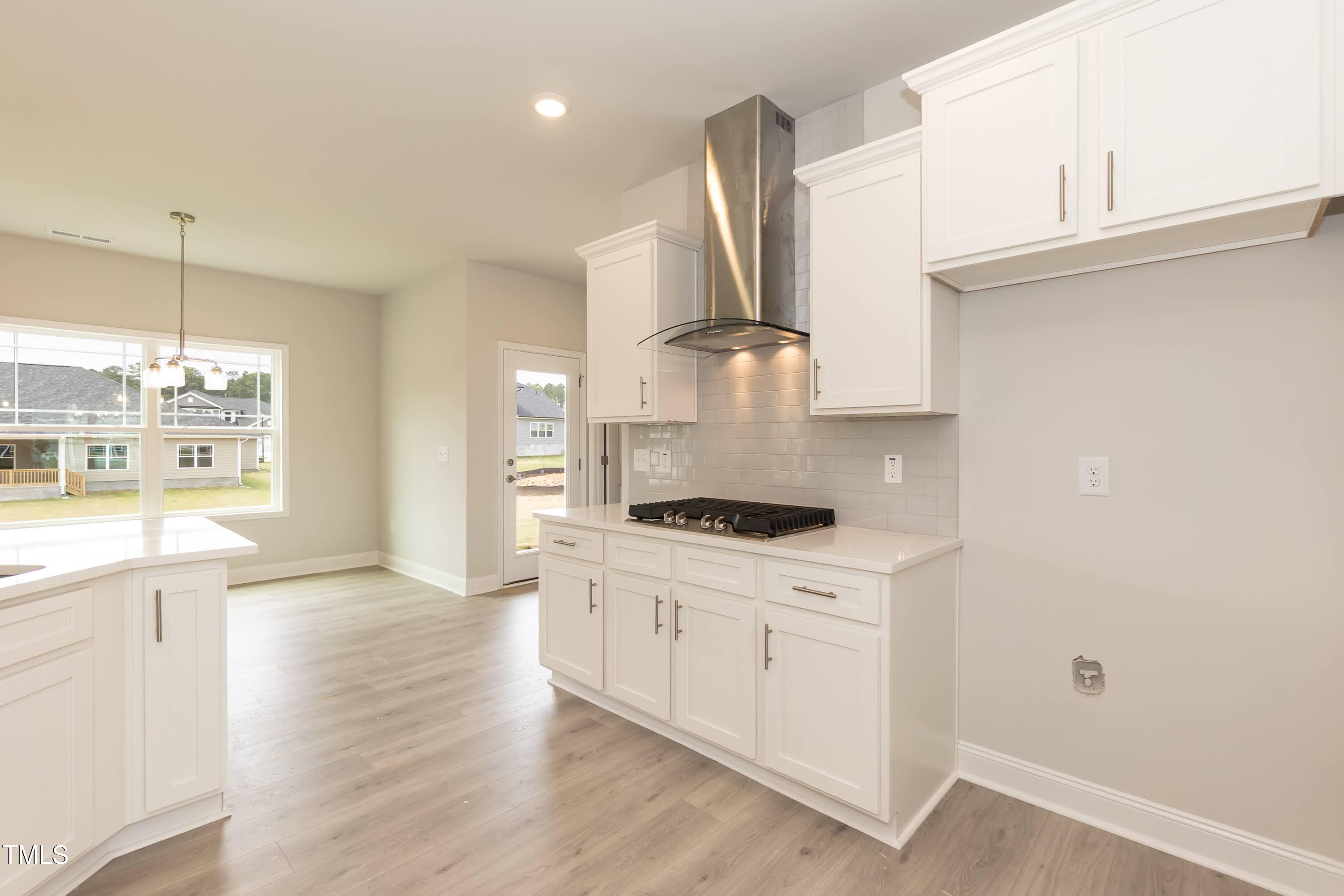 136 Newport Landing Property Photo 13