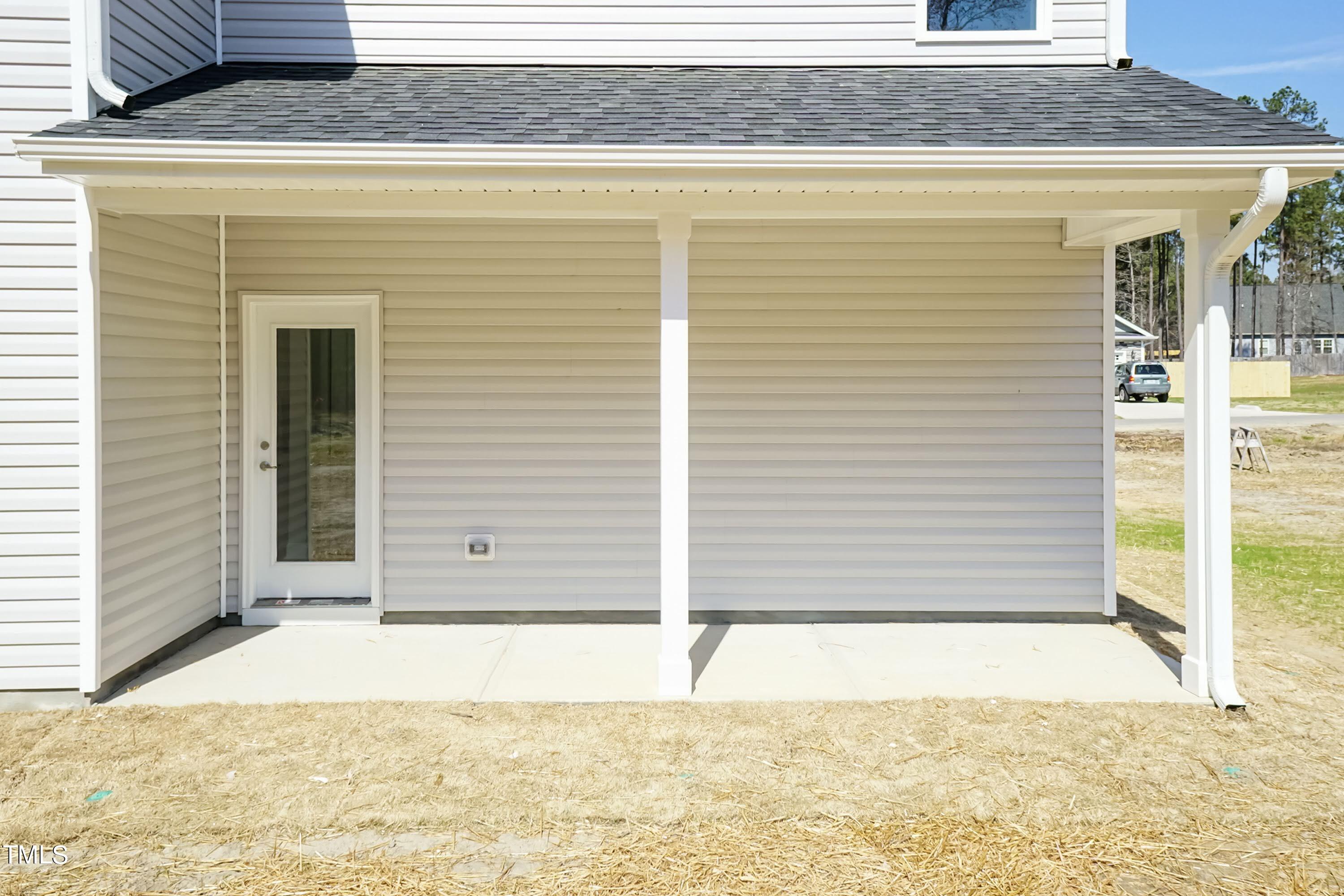 136 Newport Landing Property Photo 34