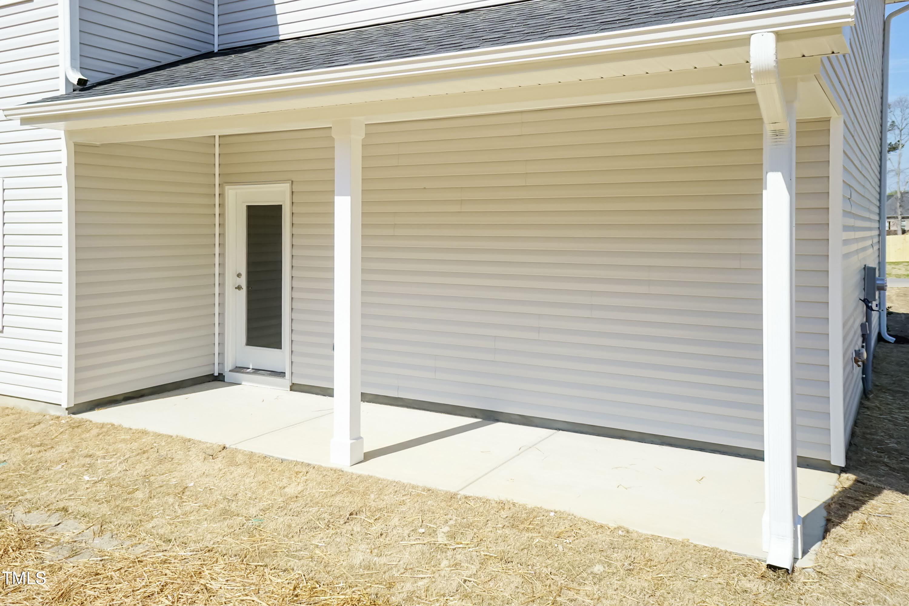 136 Newport Landing Property Photo 35
