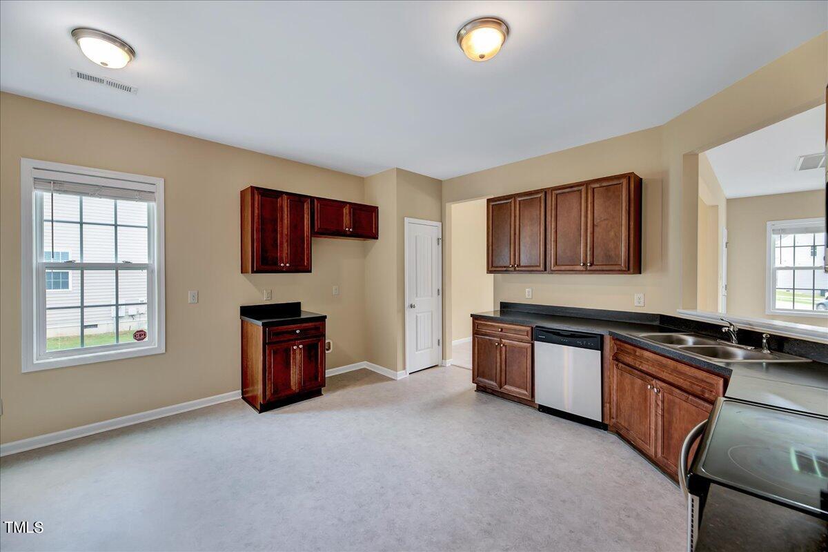 2407 King Malcolm Lane Property Photo 3