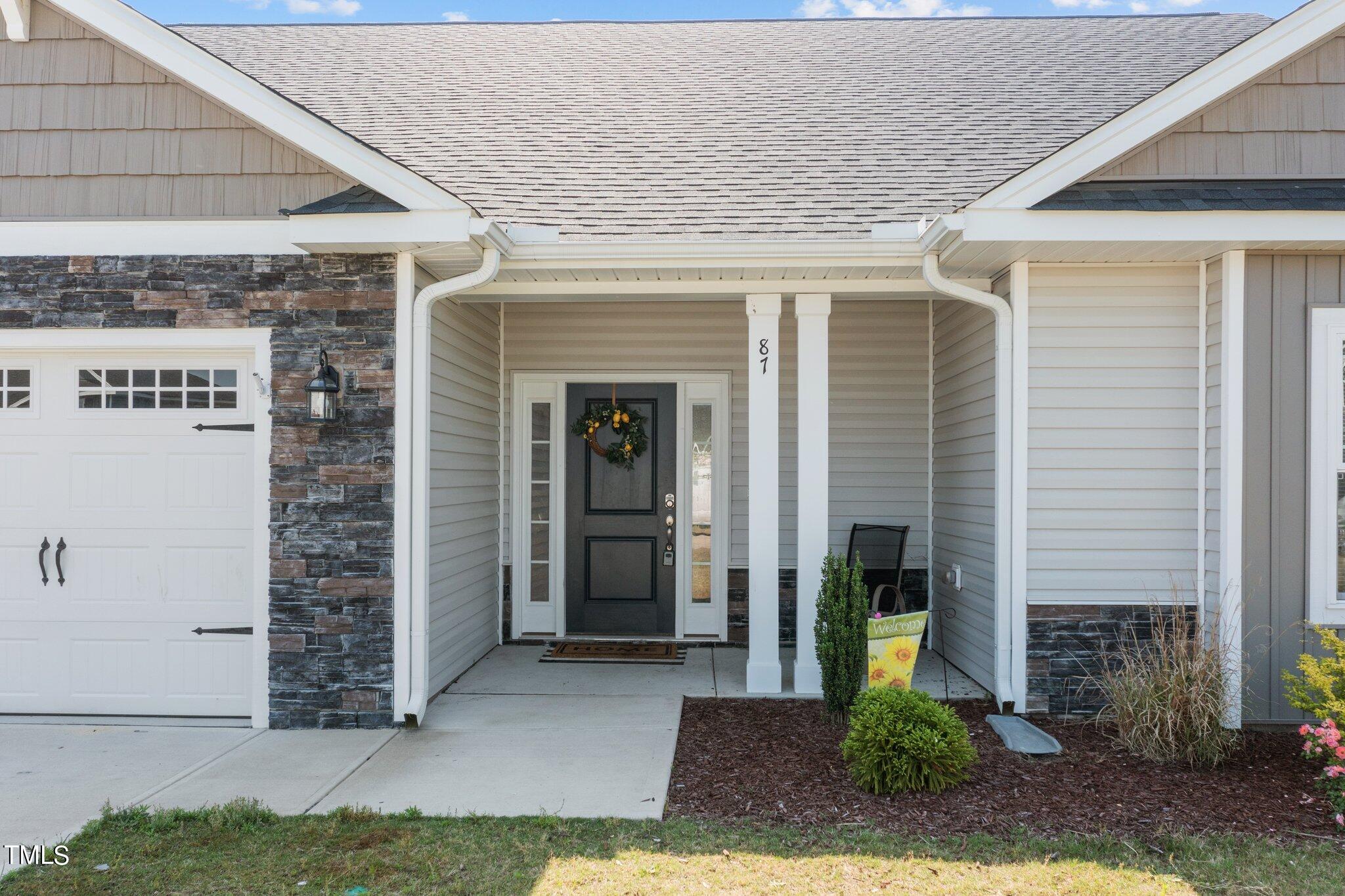 87 S Cousins Court Property Photo 10