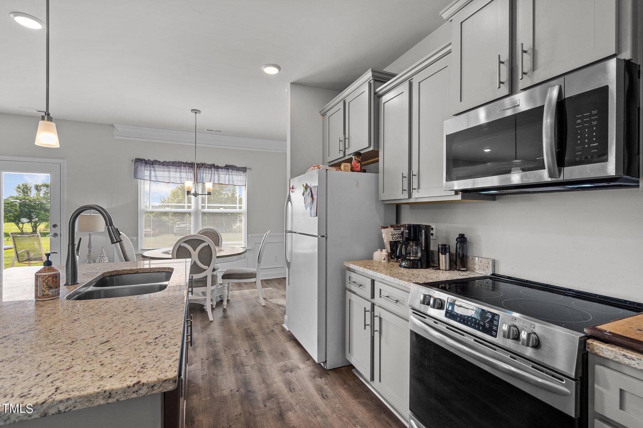 87 S Cousins Court Property Photo 22