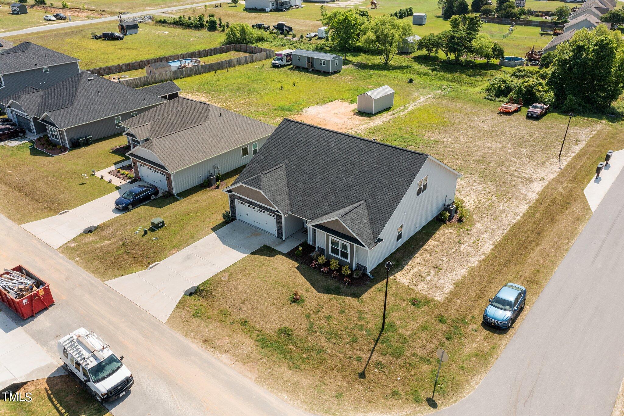 87 S Cousins Court Property Photo 38