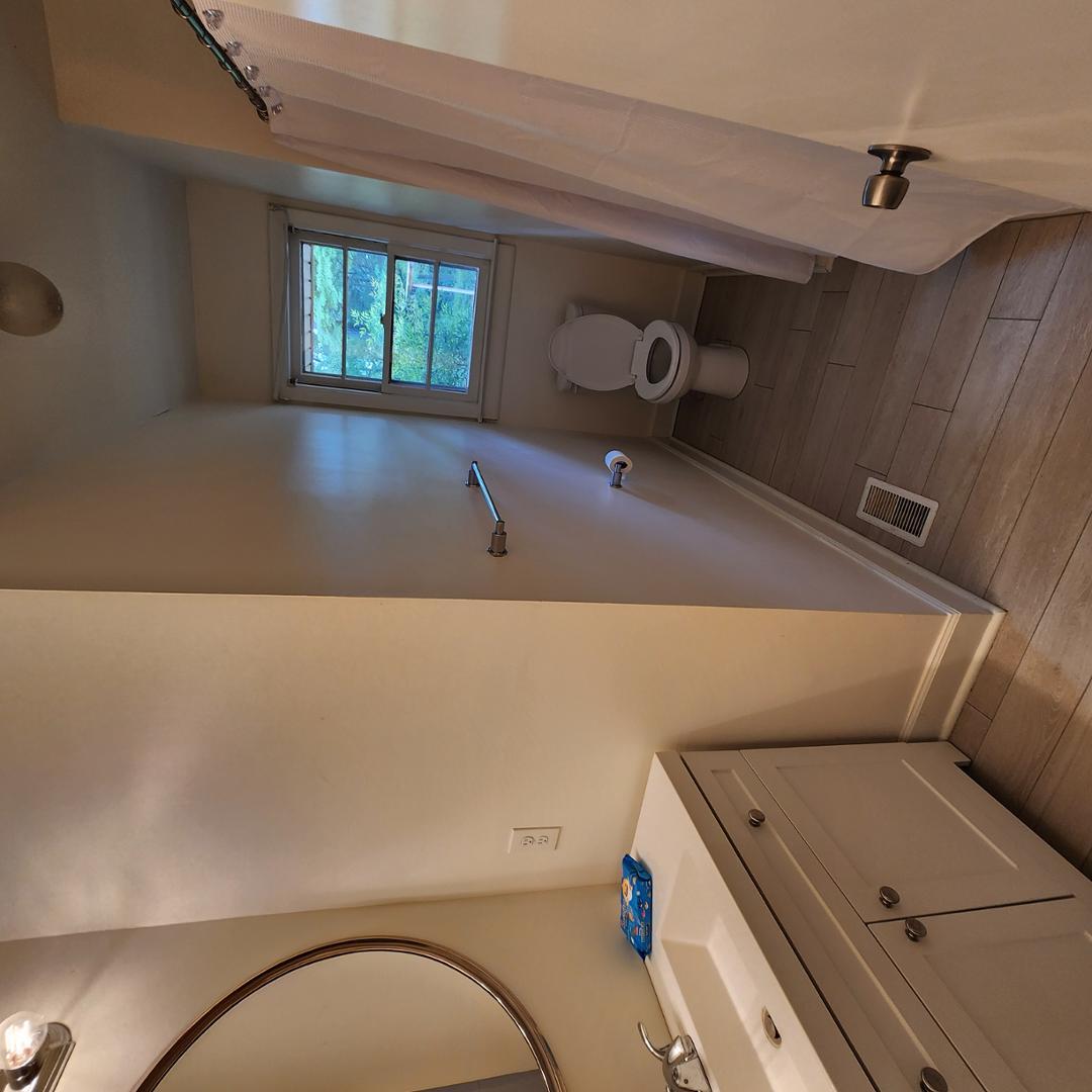 1122 Hodge Road Property Photo 5