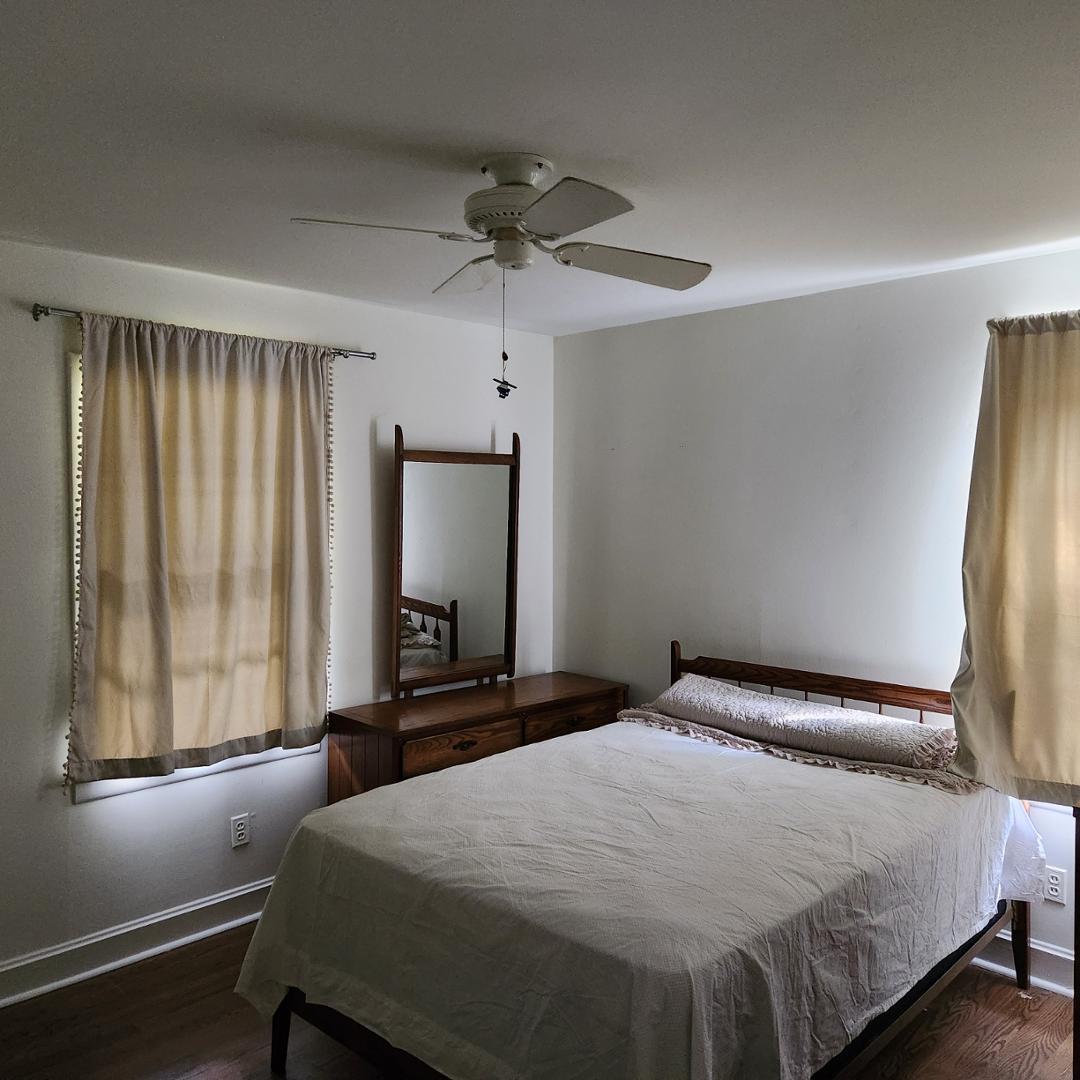 1122 Hodge Road Property Photo 10