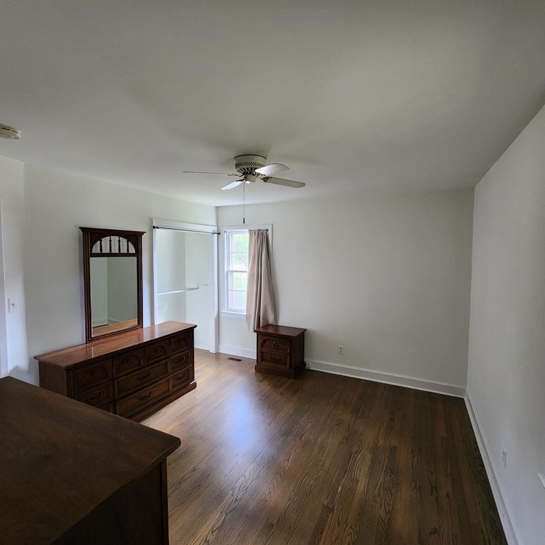 1122 Hodge Road Property Photo 11
