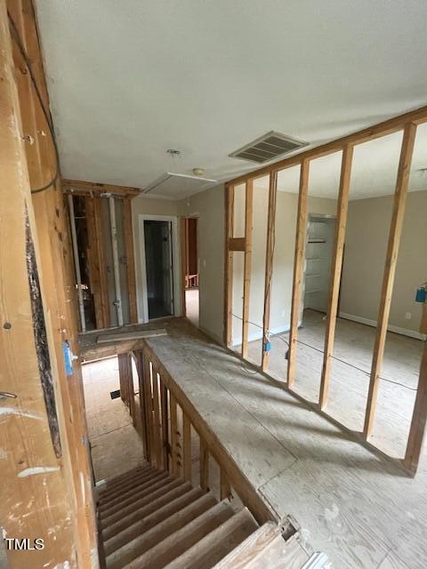 2638 Davis Street Property Photo 5