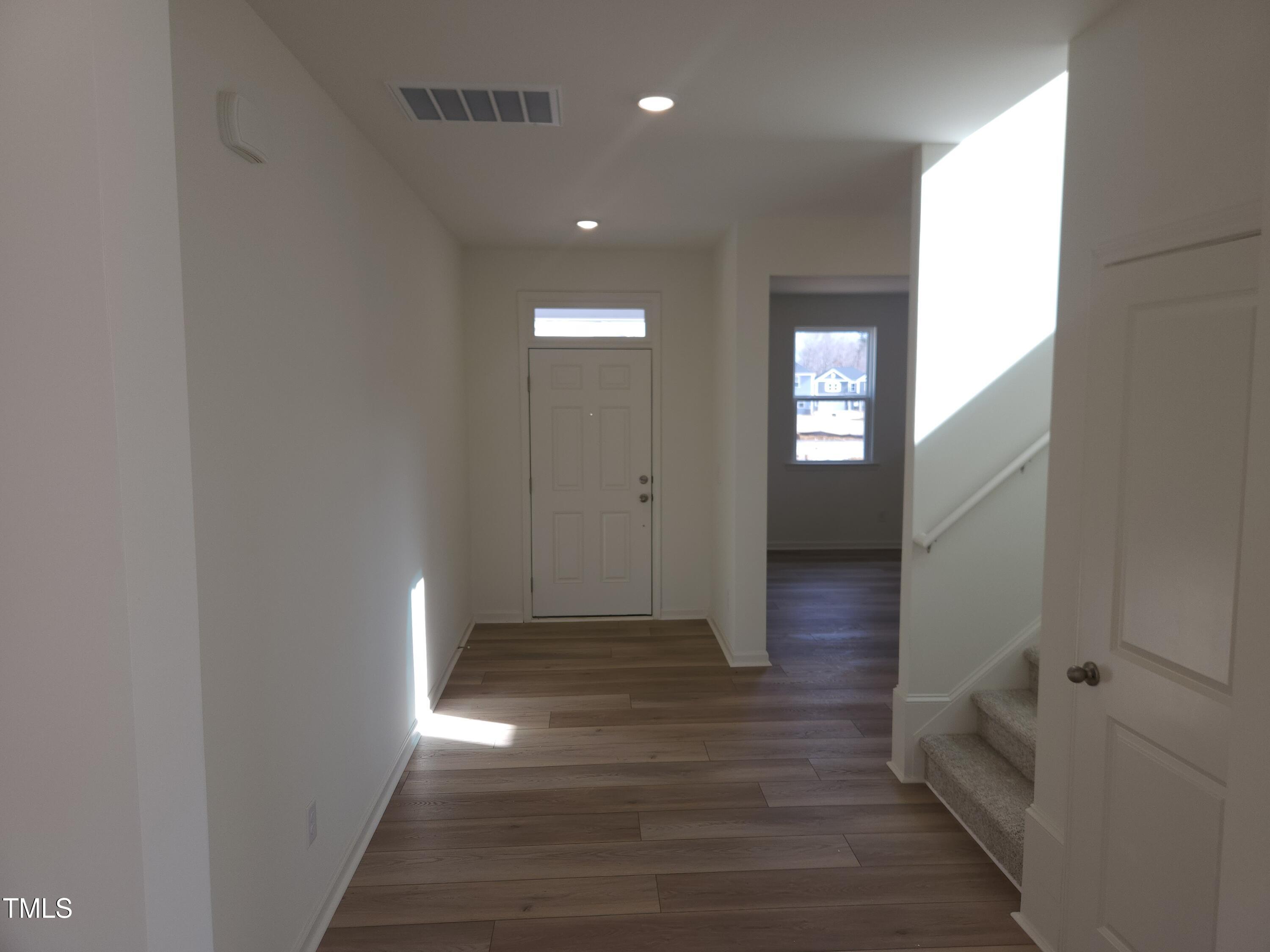 39 Longdale Drive Property Photo 4