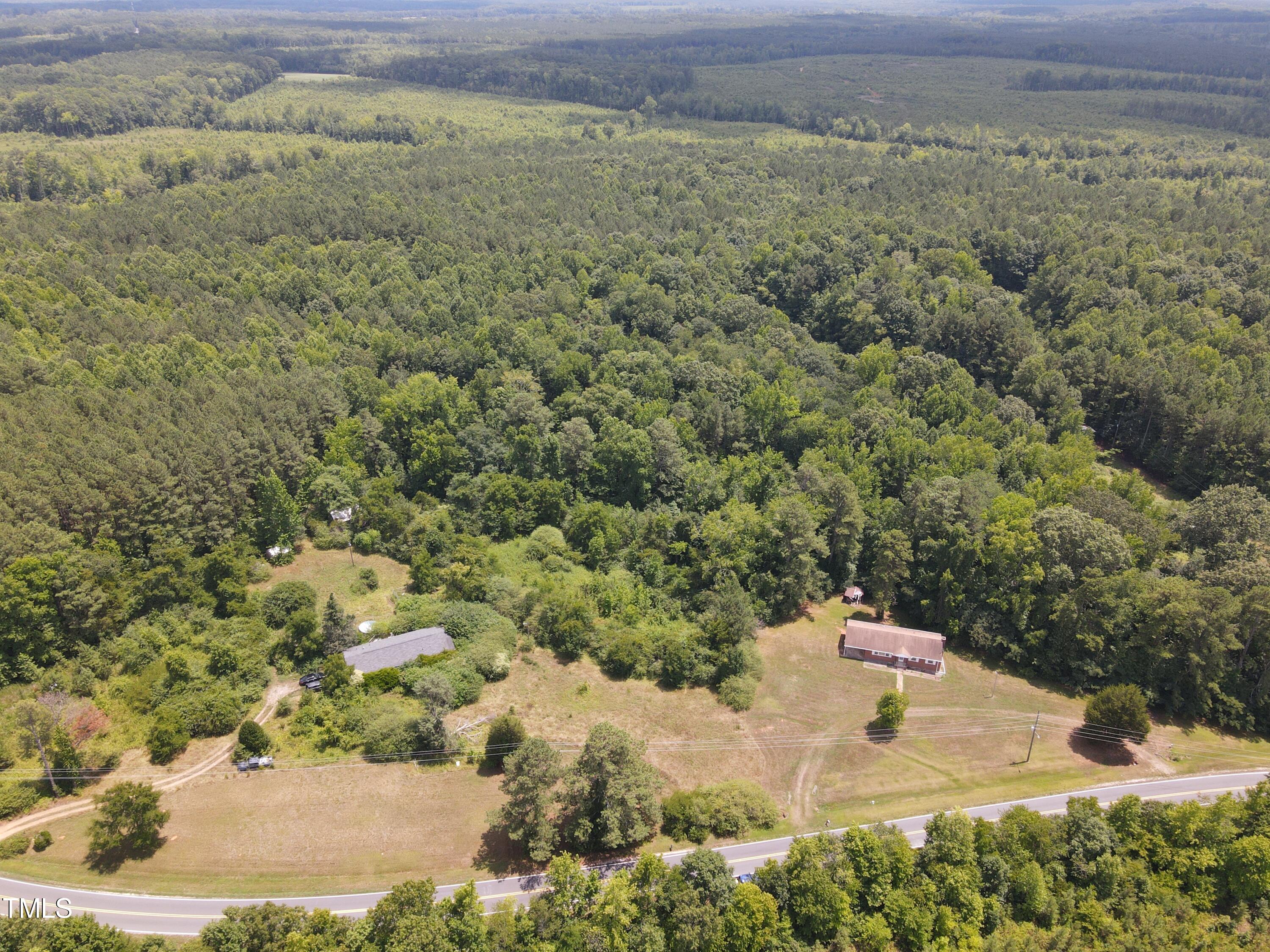 000 Big Woods Rd. Property Photo 10