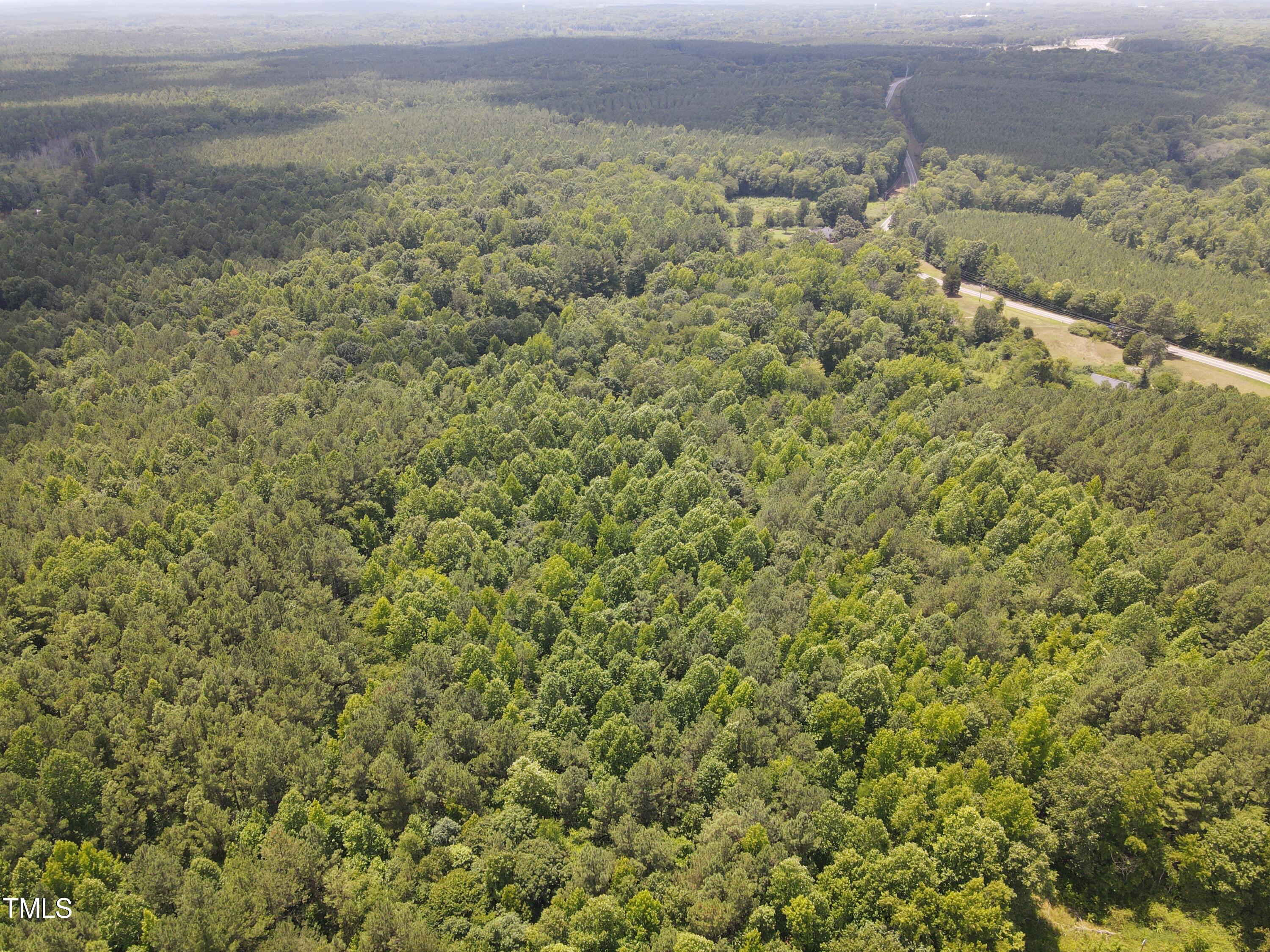 000 Big Woods Rd. Property Photo 13