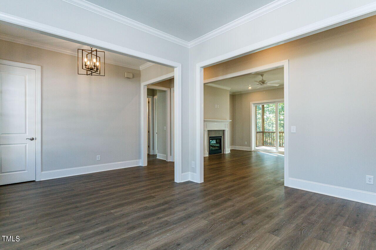 6052 Scalybark Property Photo 9