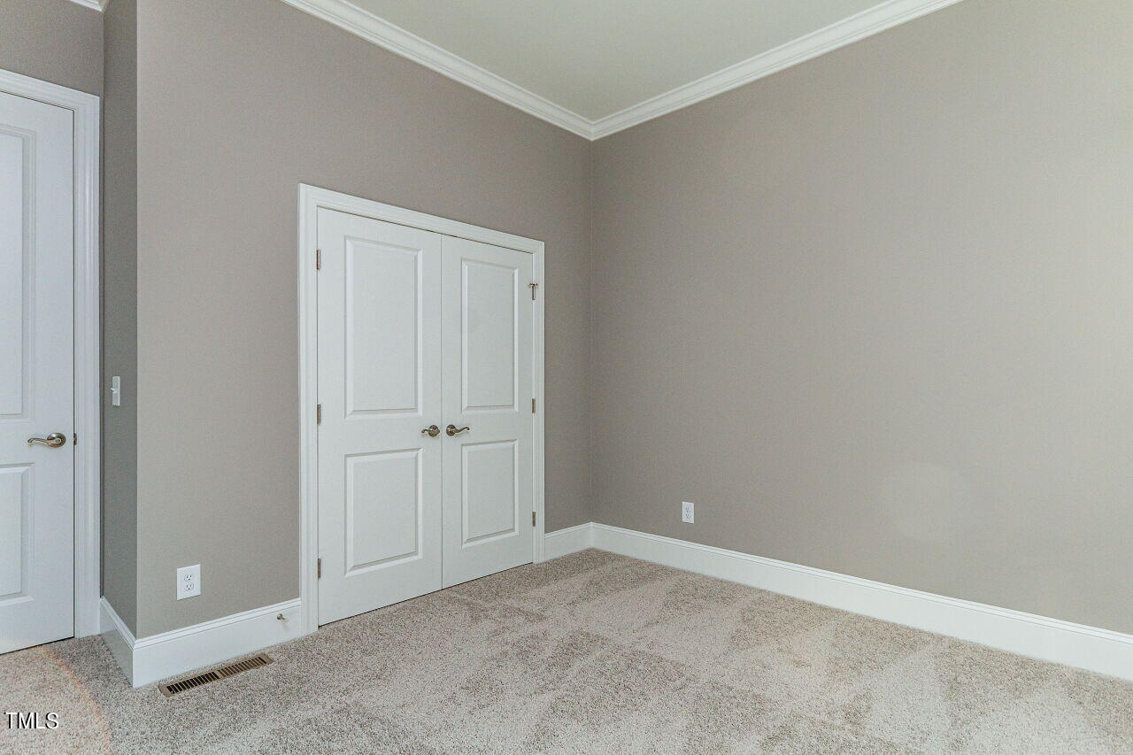 6052 Scalybark Property Photo 29