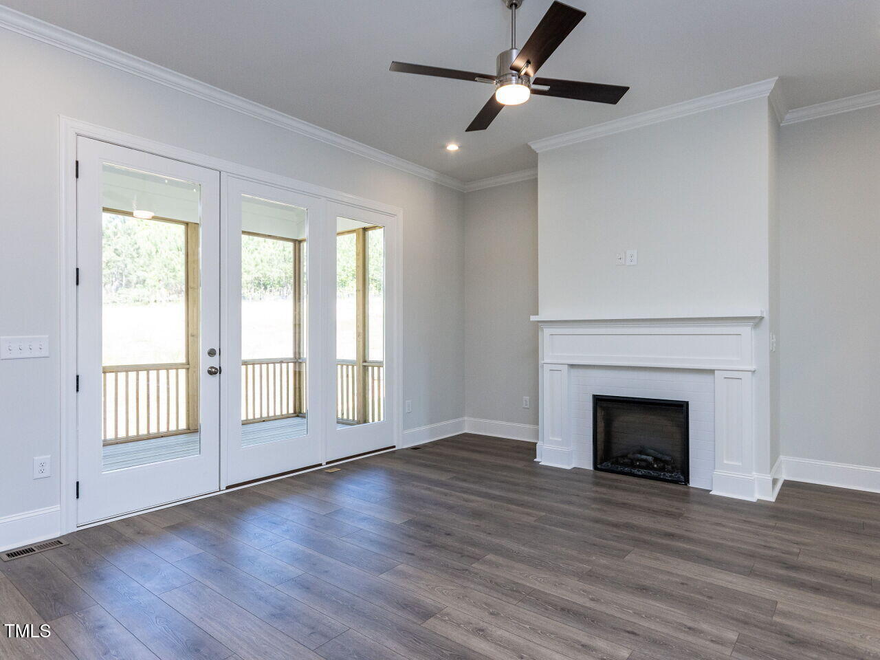 6052 Scalybark Road Property Photo 8