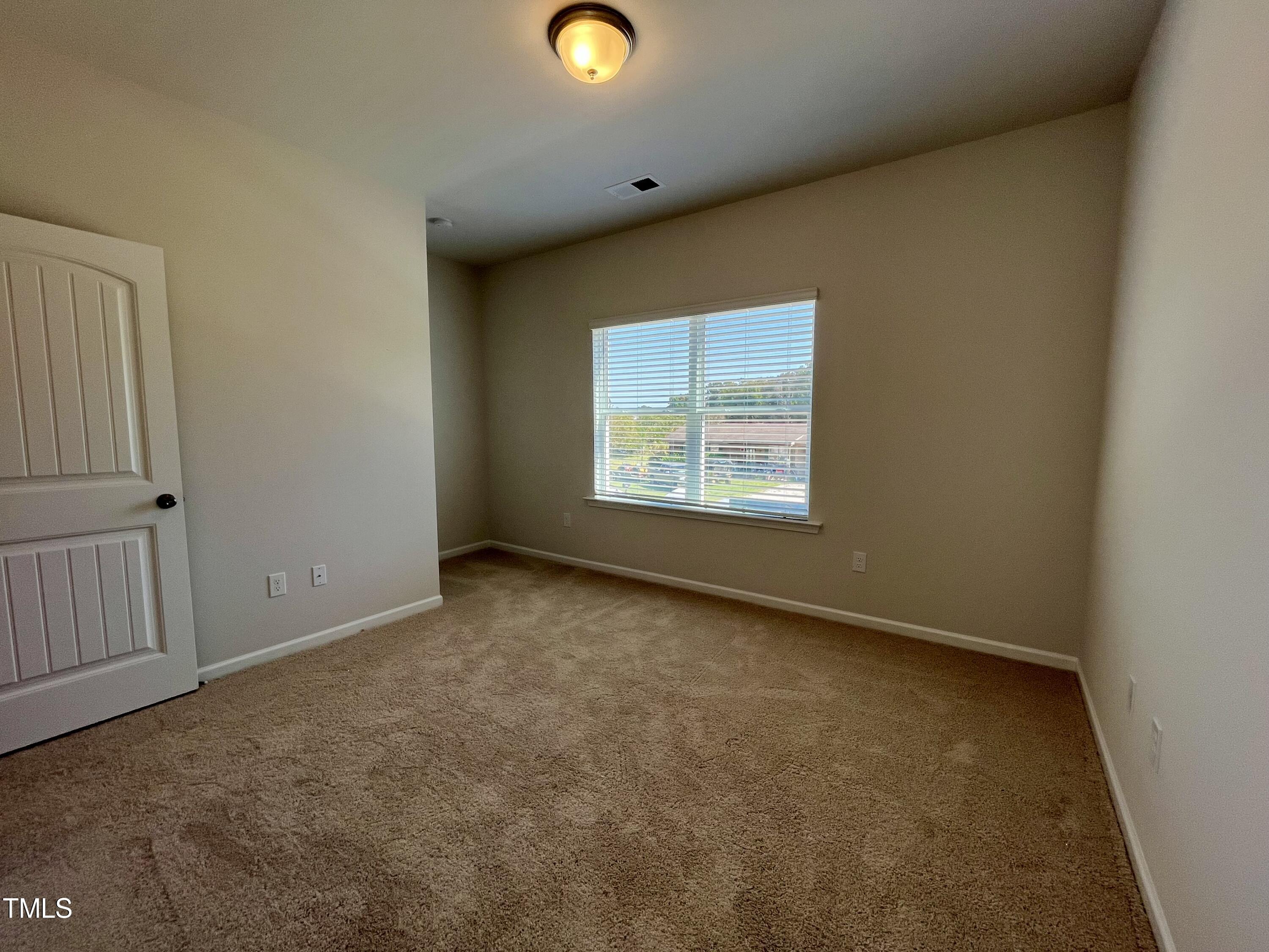 264 Bruce Drive Property Photo 16