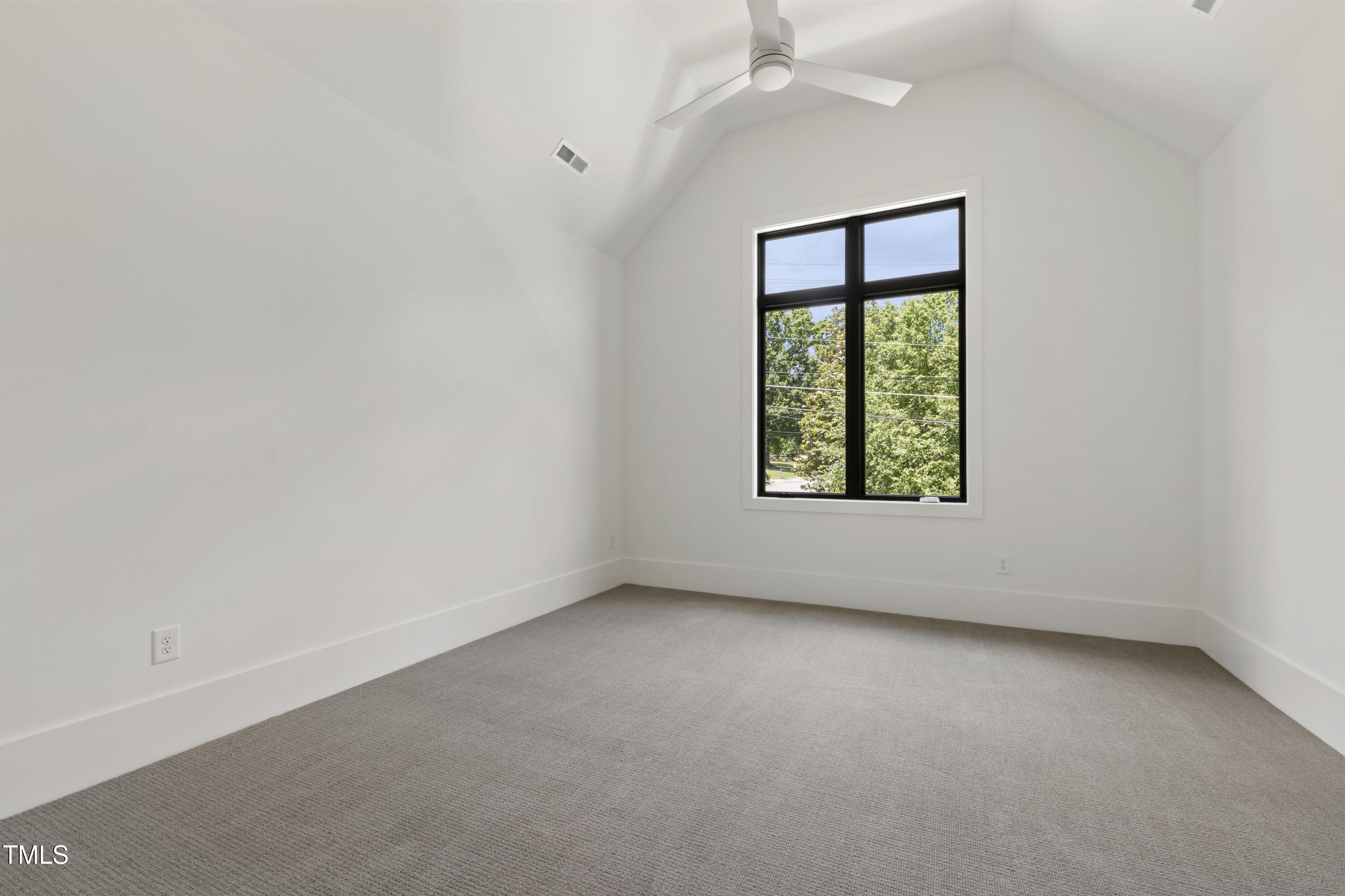 5208 Knollwood Road Property Photo 37