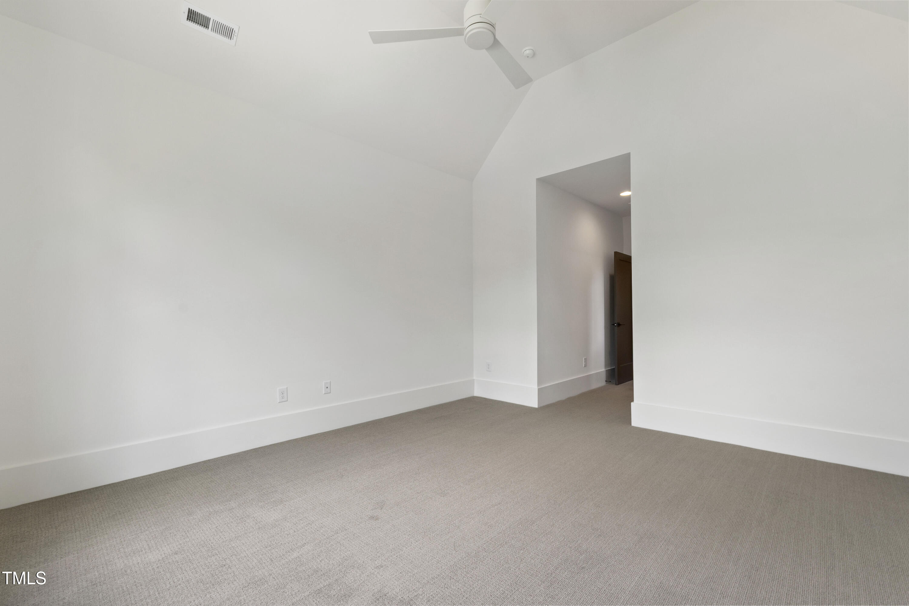 5208 Knollwood Road Property Photo 38