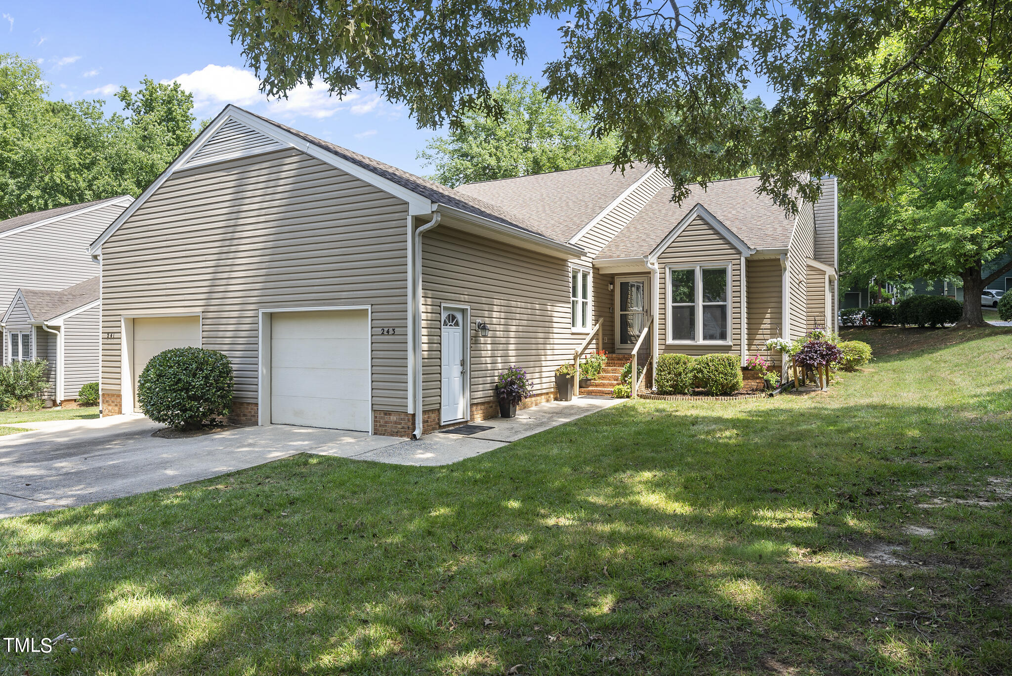 243 Chimney Rise Drive Property Photo 1