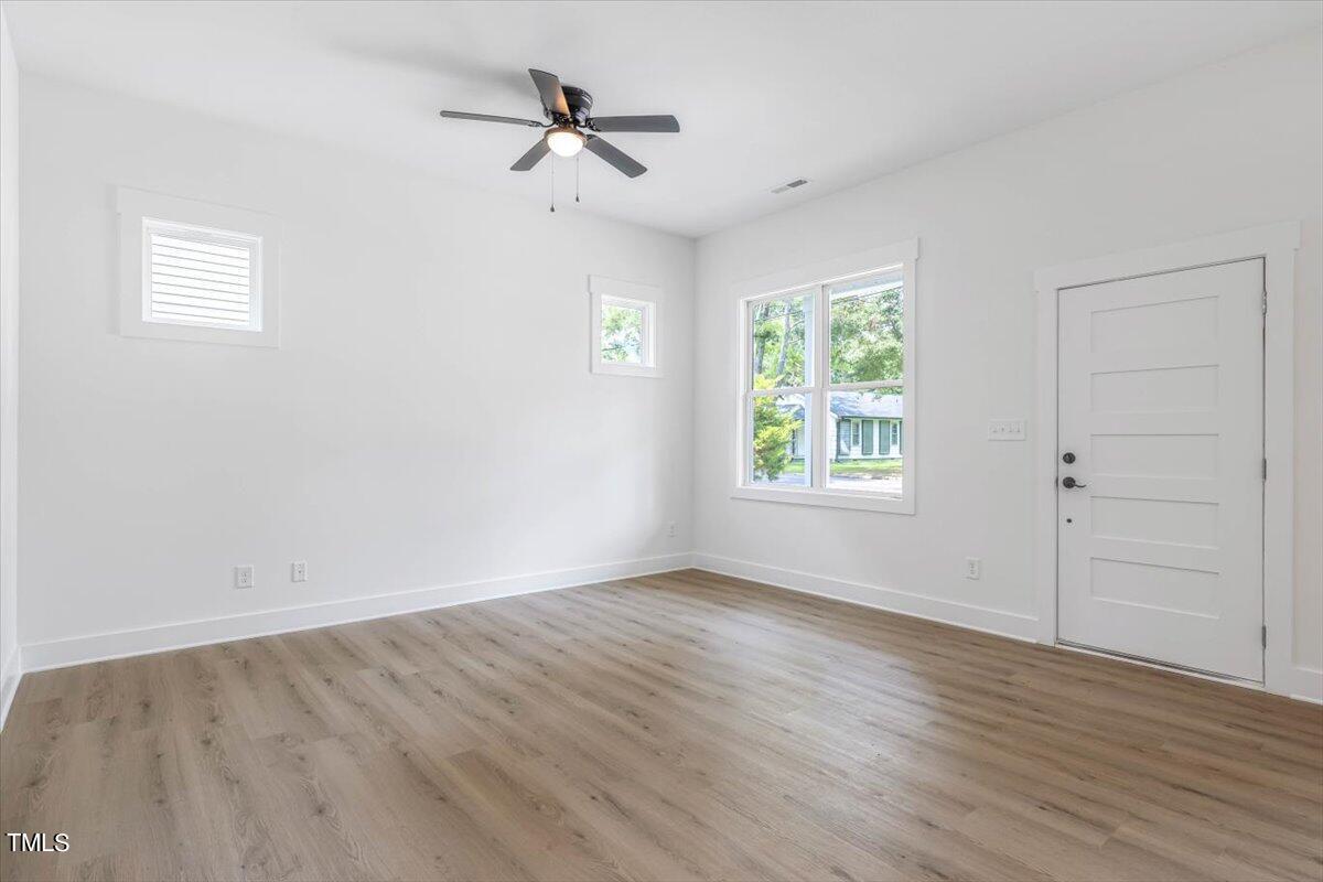 812 East Street Property Photo 5