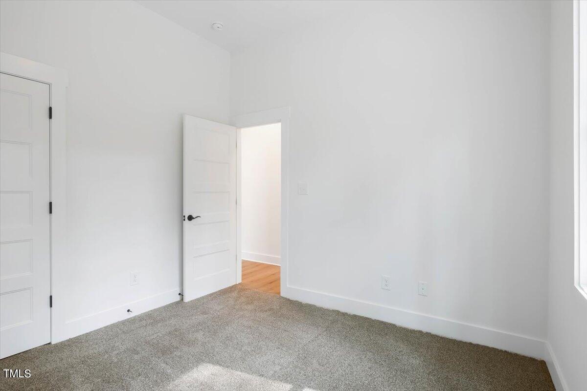 812 East Street Property Photo 24