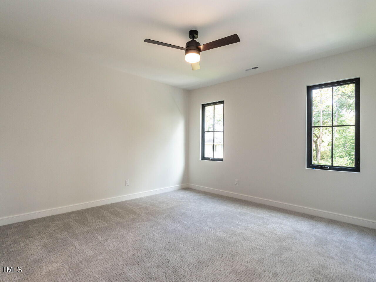 2104 Manuel Street Property Photo 28