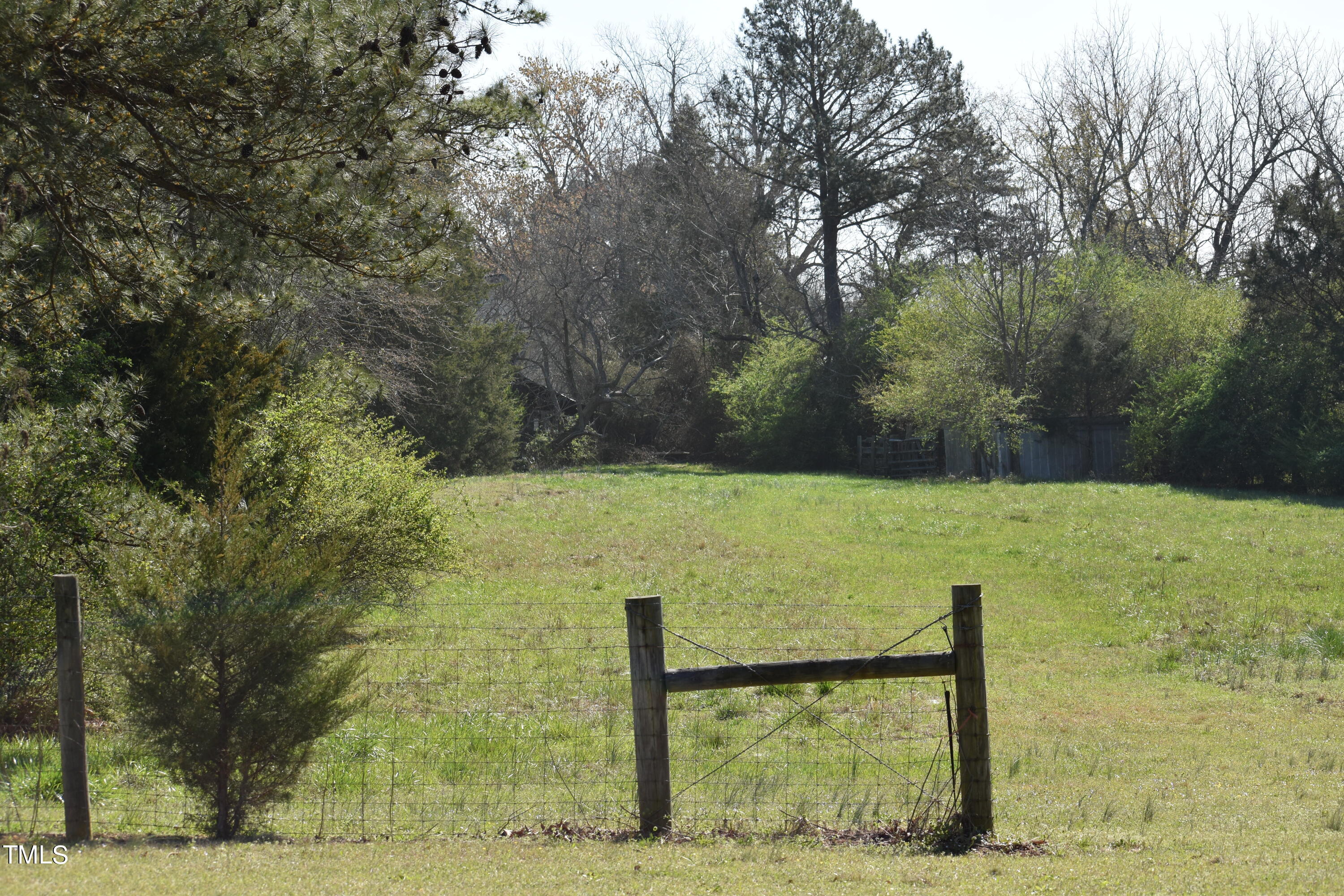 4333 Guy Road Road Property Photo 6