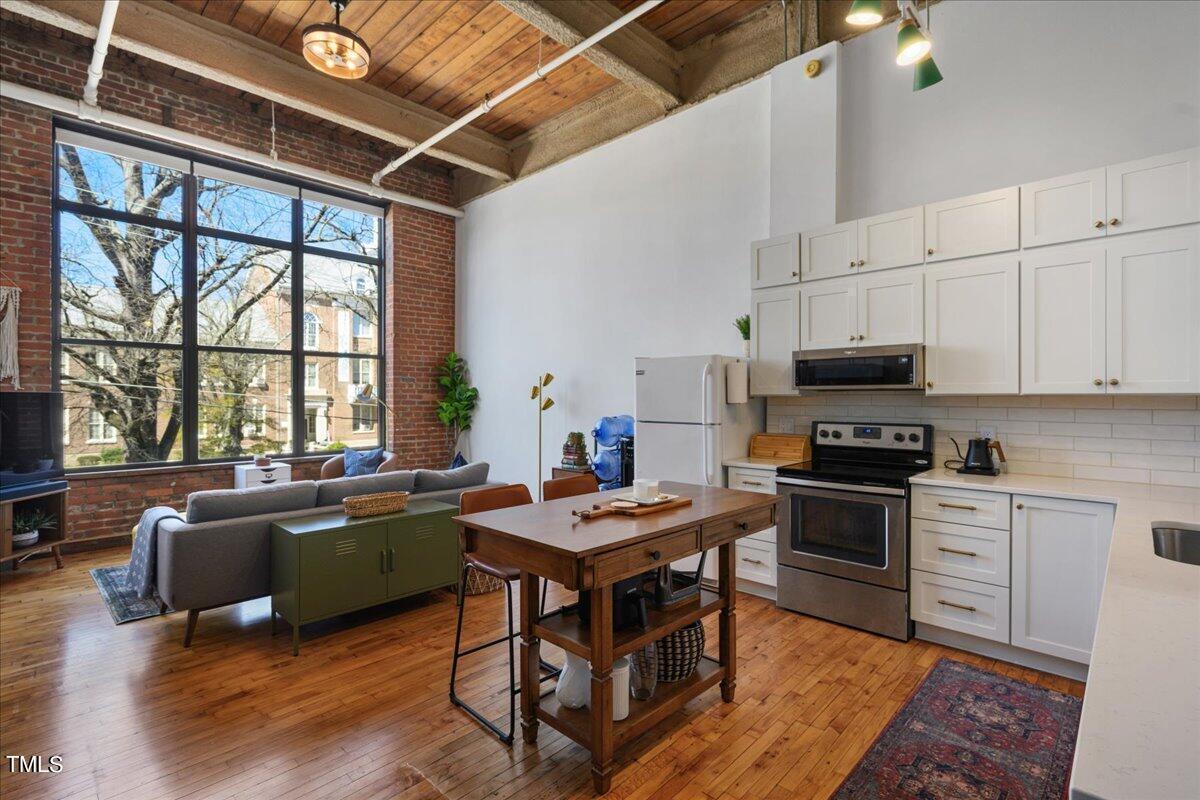 500 N Duke Street # 203 Property Photo 1