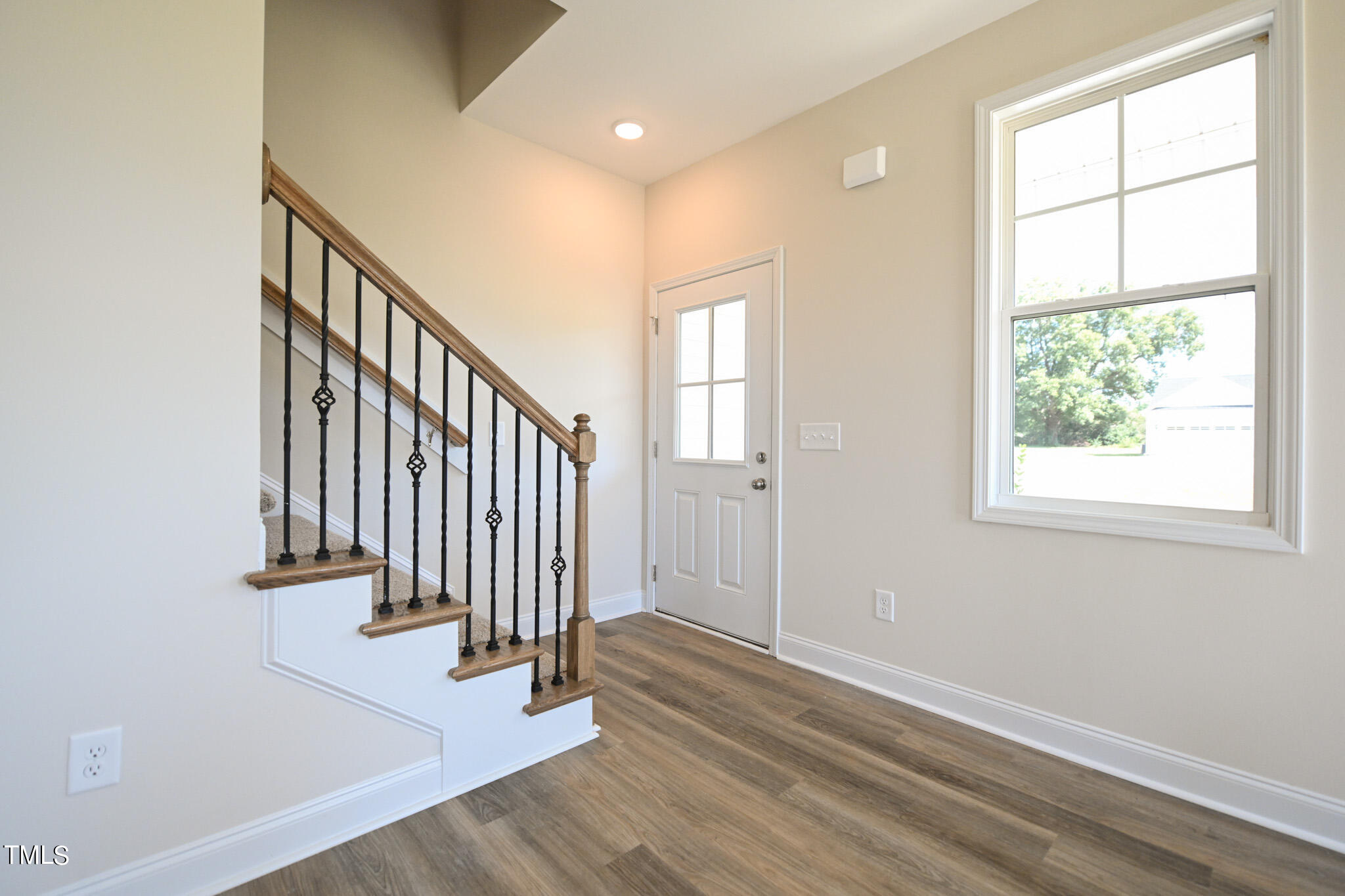 123 Johnson Ridge Way Property Photo 4