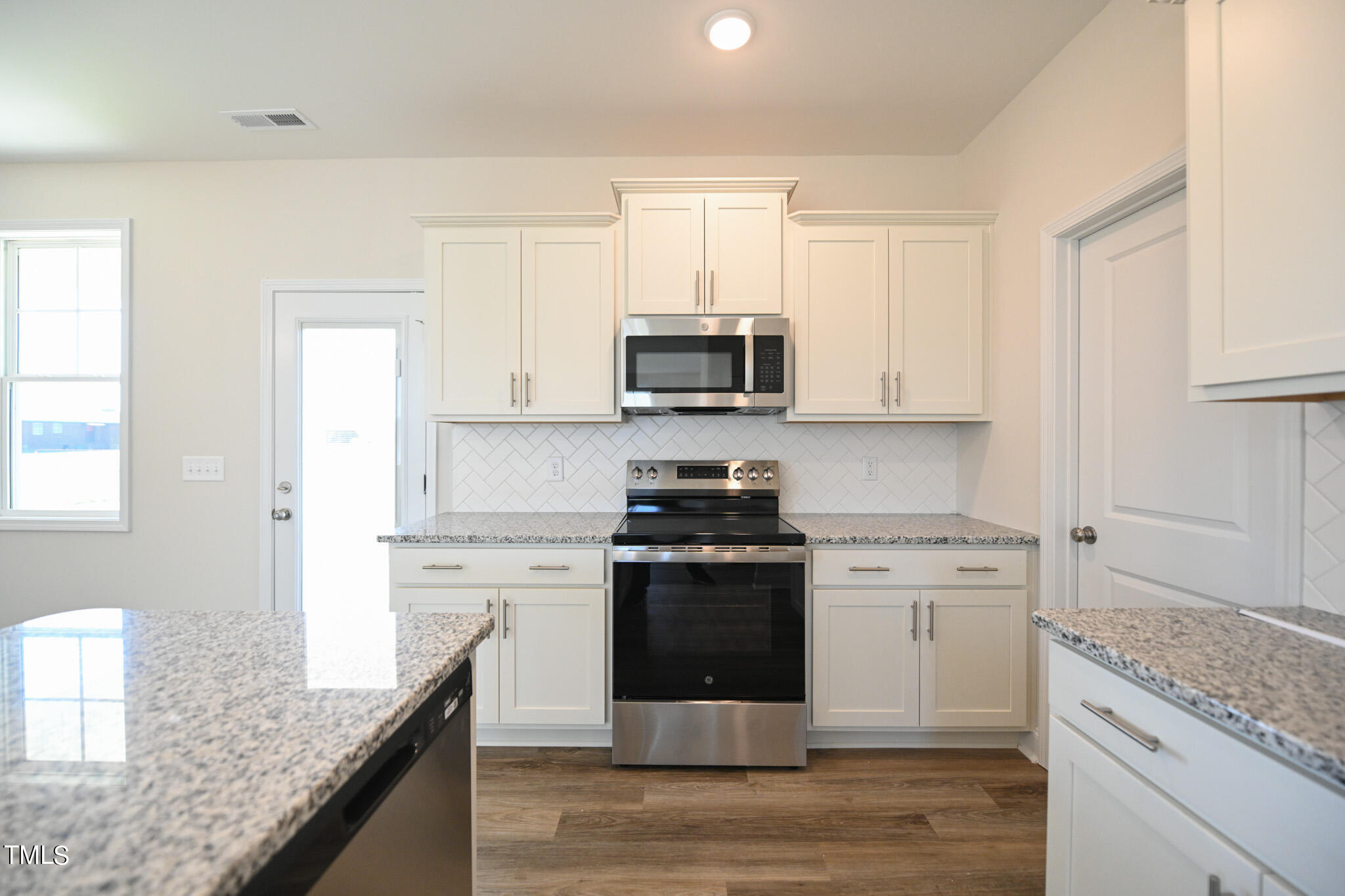 123 Johnson Ridge Way Property Photo 16