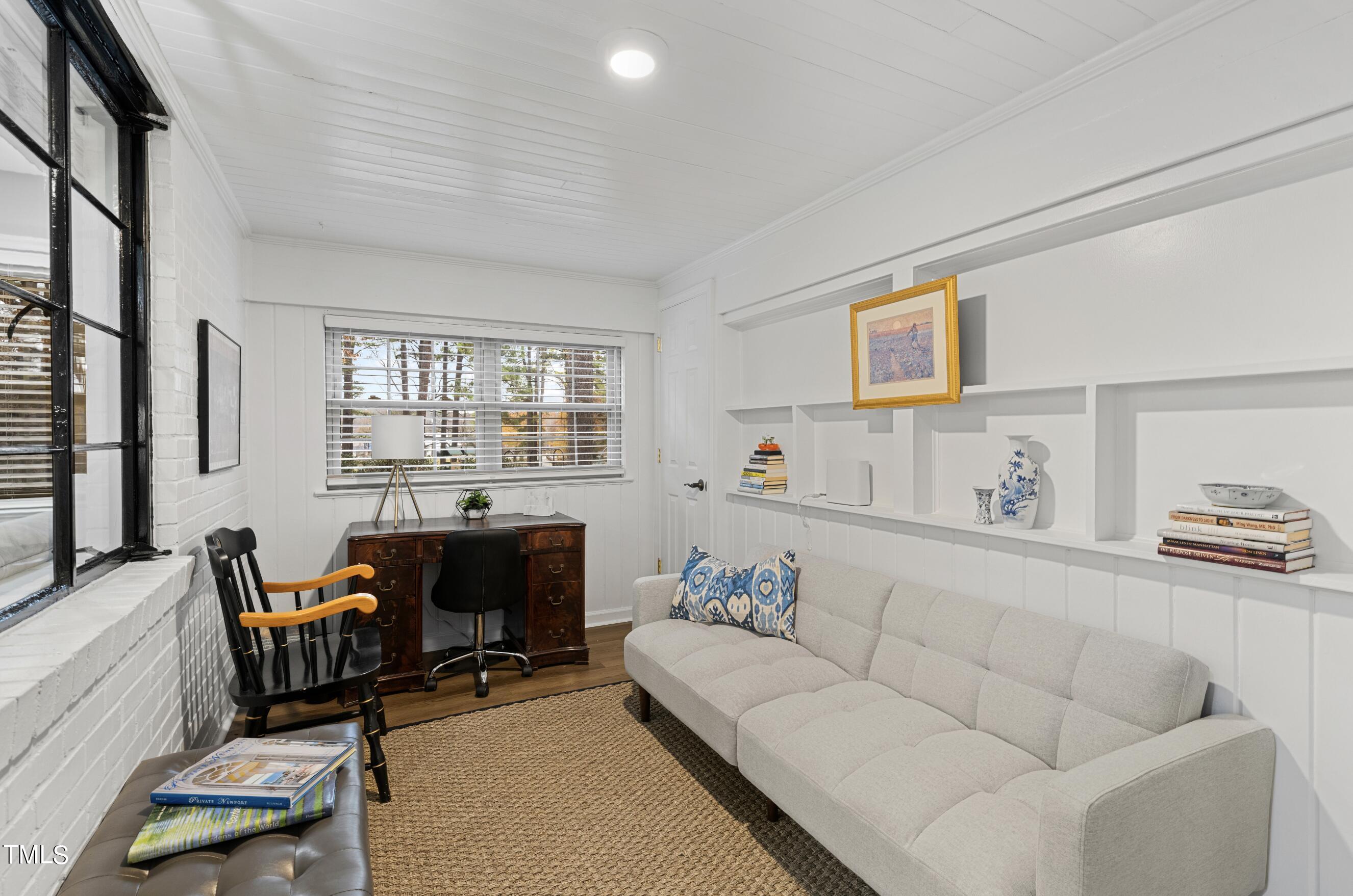1905 Wagoner Street Property Photo 7