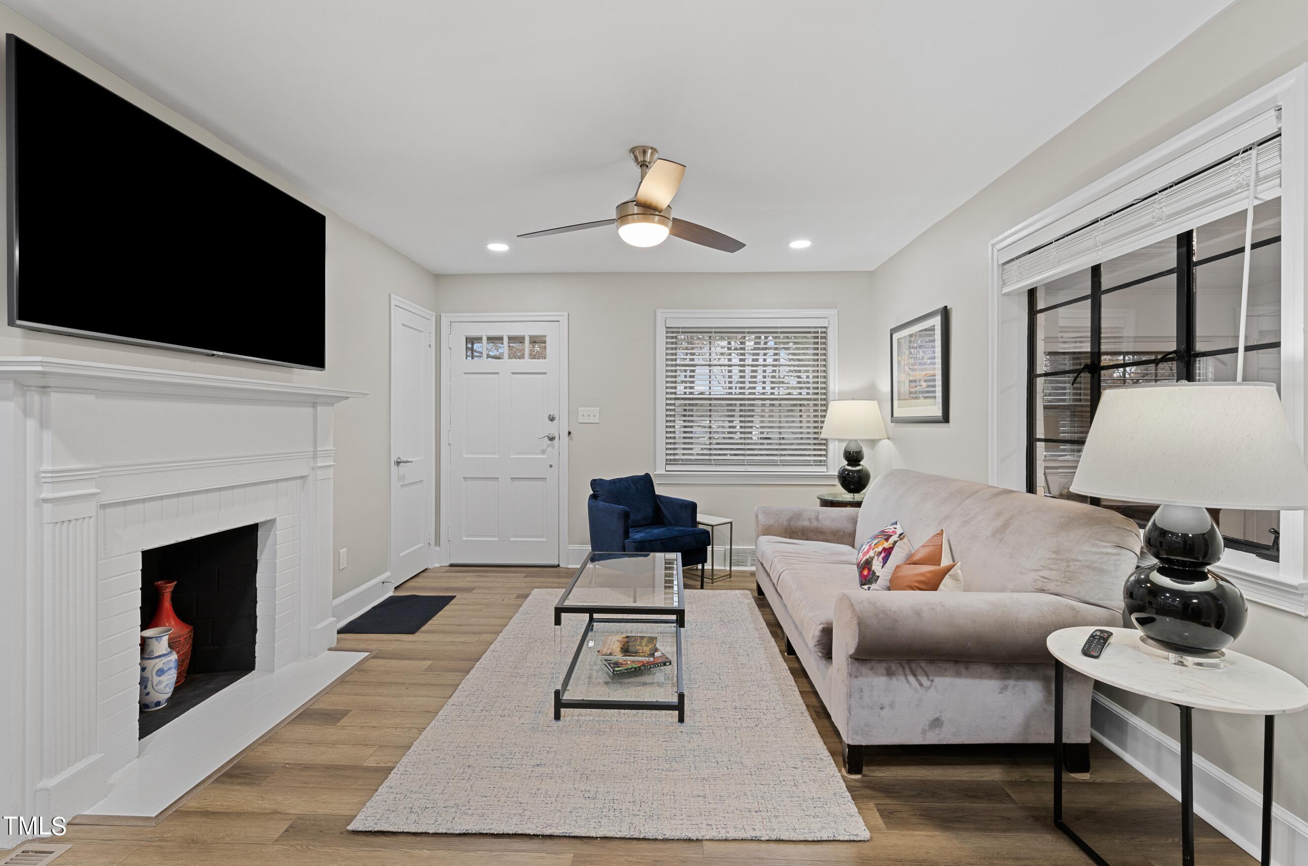 1905 Wagoner Street Property Photo 12