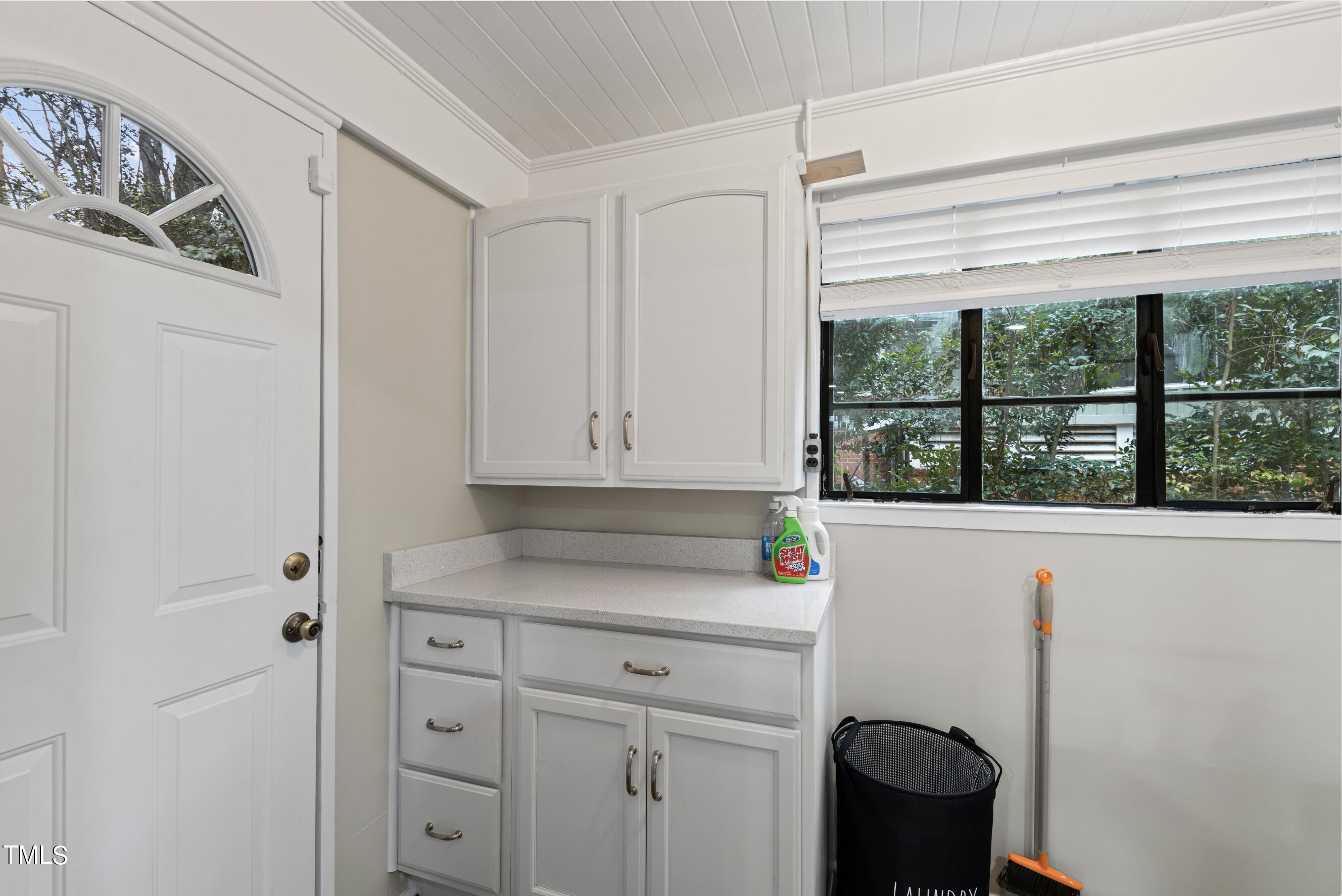 1905 Wagoner Street Property Photo 28