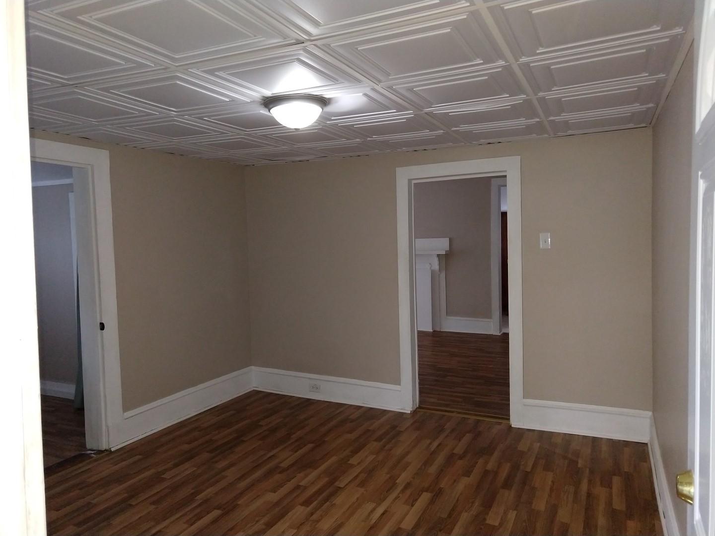 1401 Lynn Road Property Photo 2