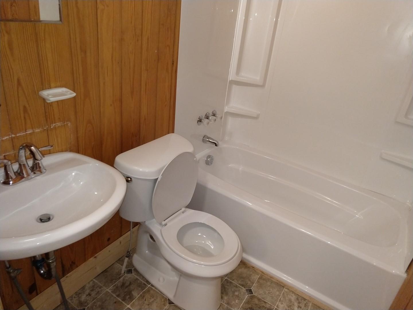 1401 Lynn Road Property Photo 12