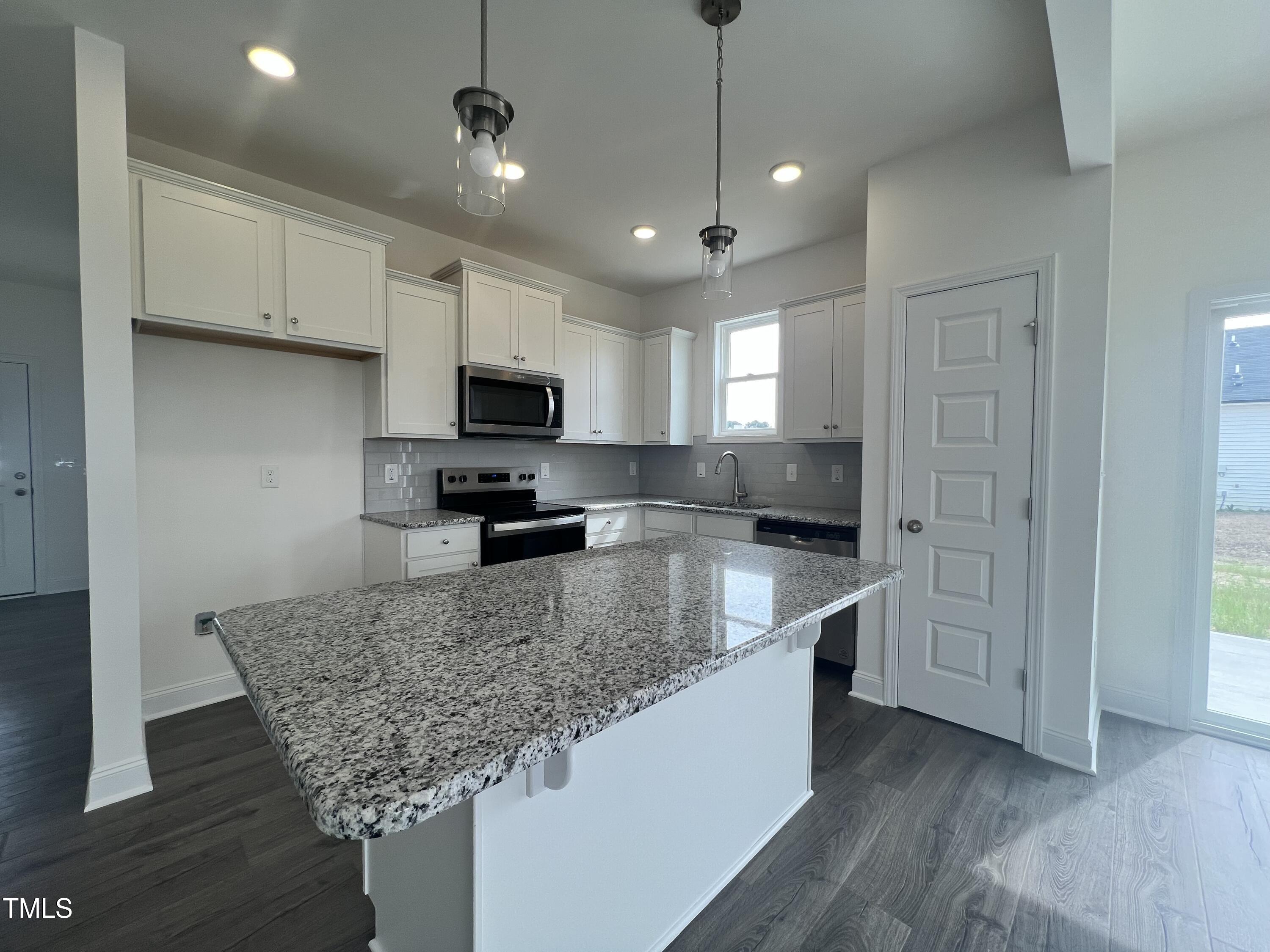 189 Waterwheel Drive Property Photo 4