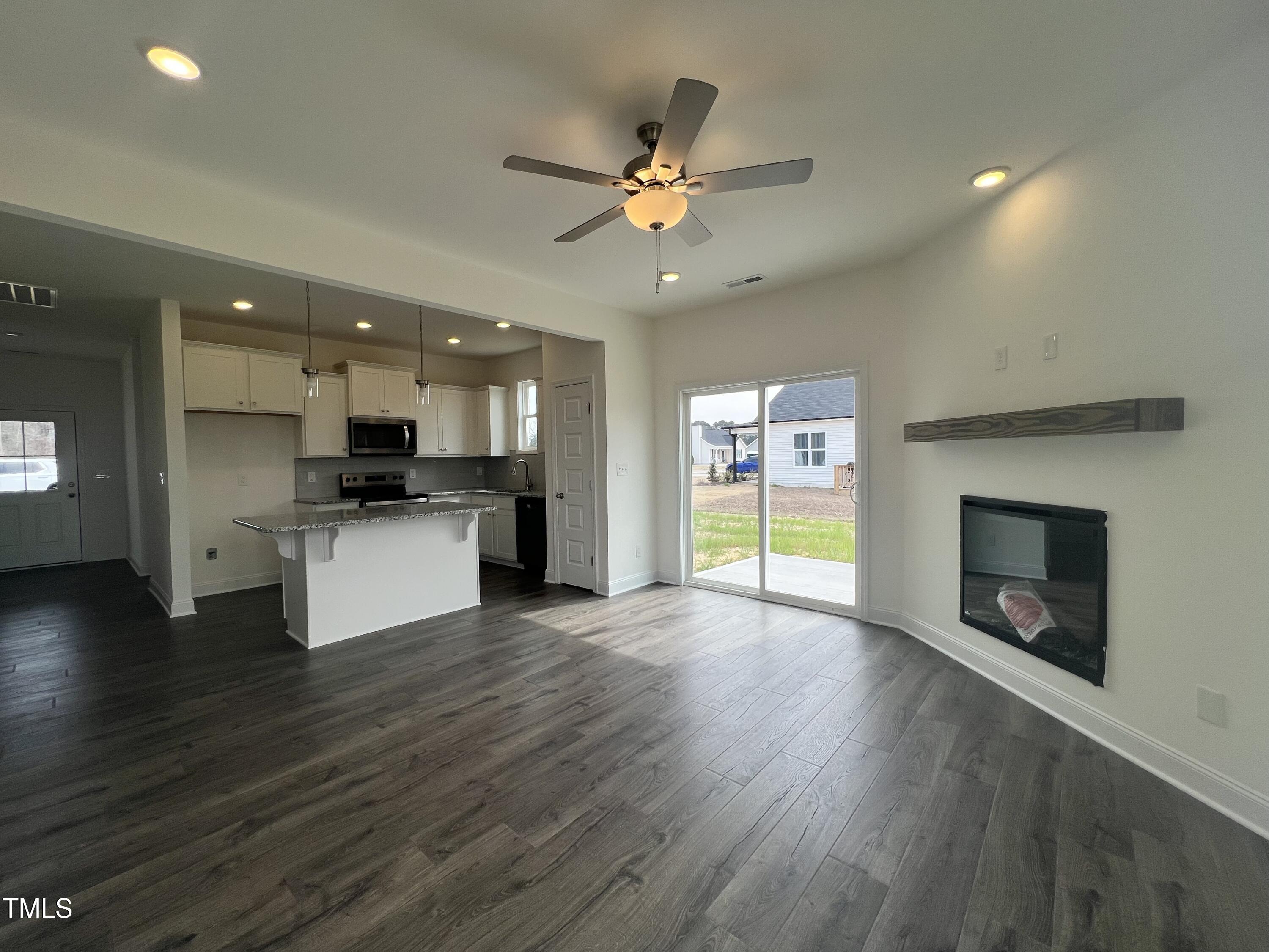 189 Waterwheel Drive Property Photo 7
